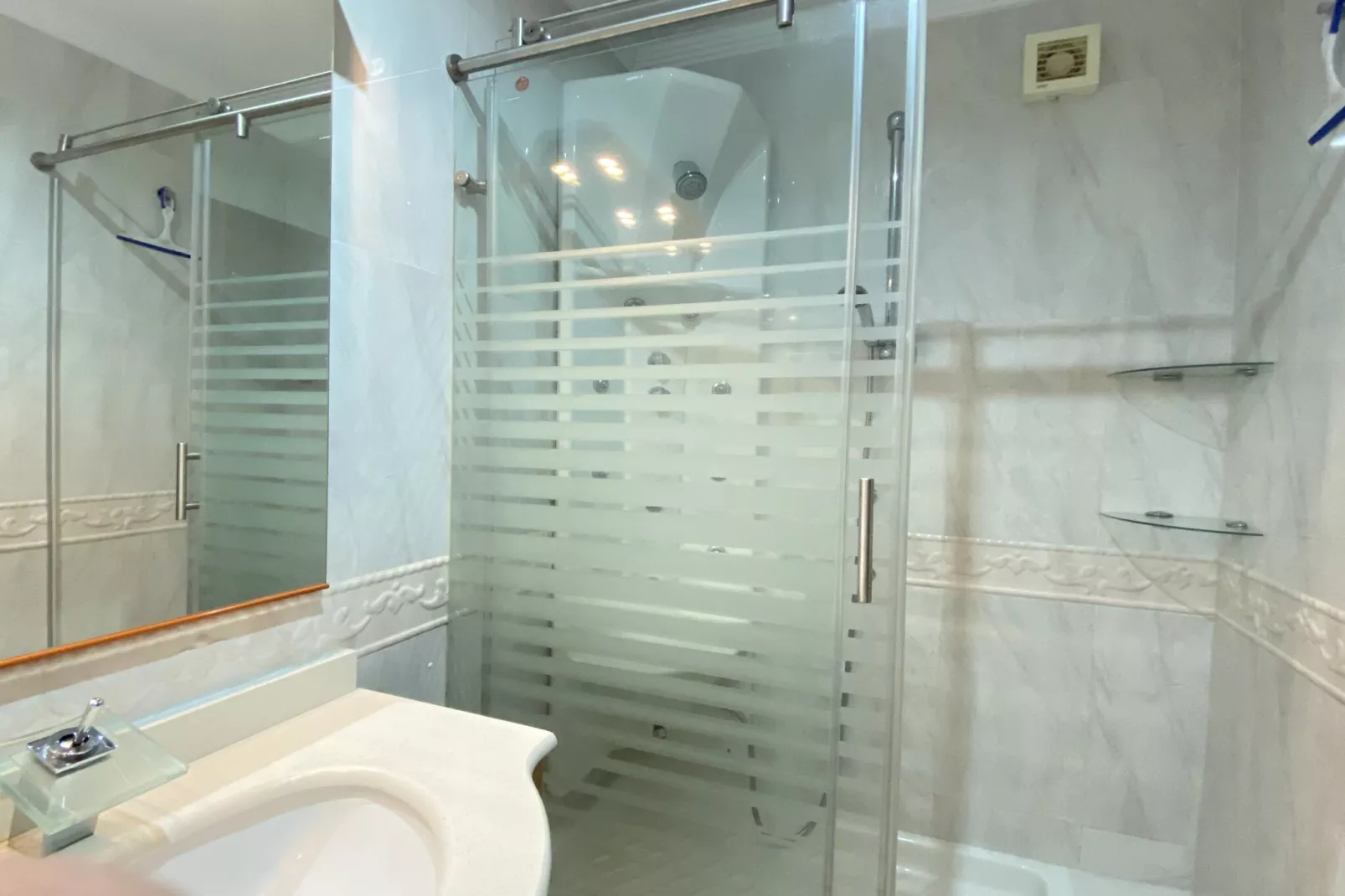 Delfin 3º3 Seaview by Casasol - Salle de bain