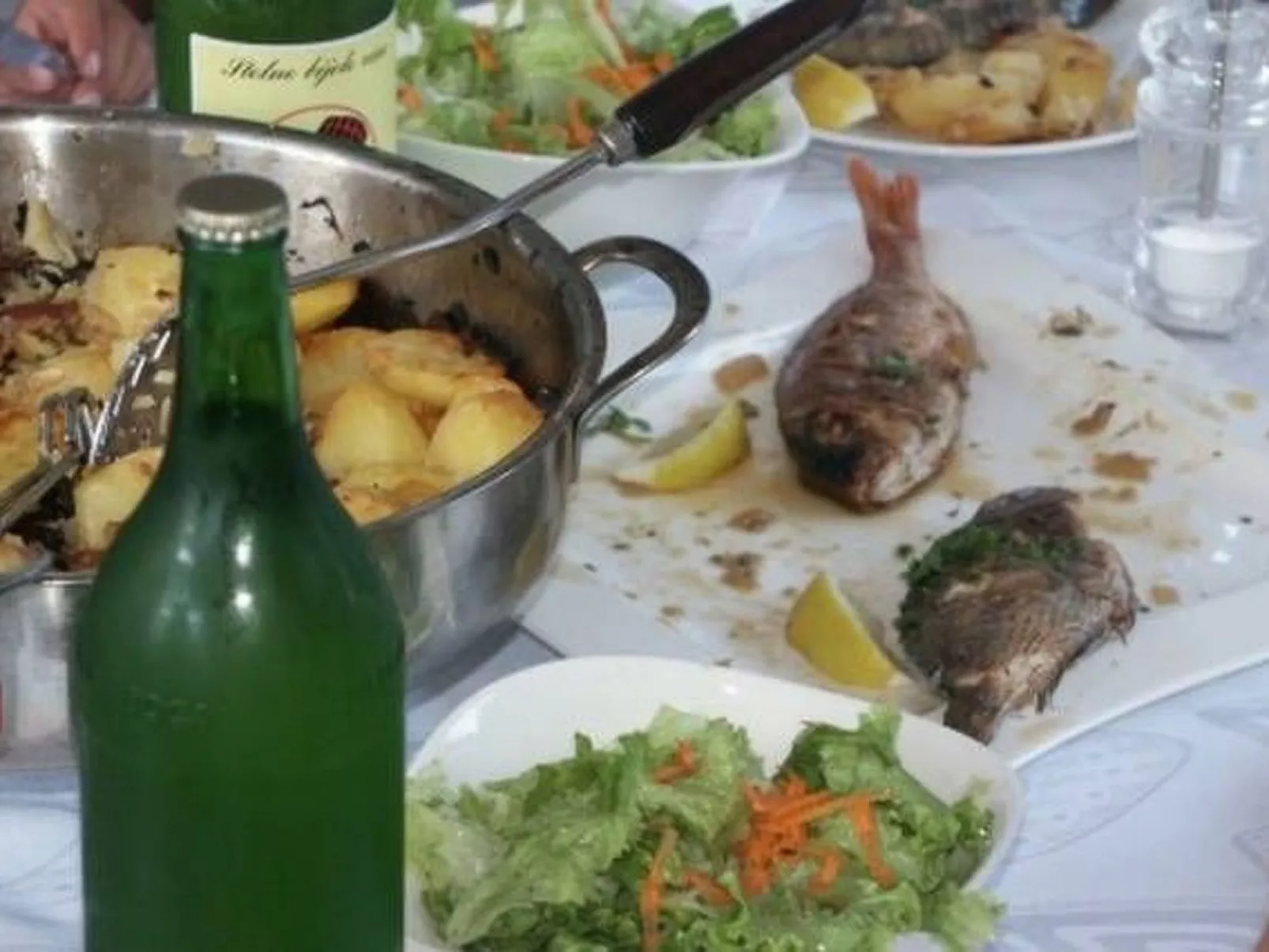 Erdgeschoss Doppelbettzimmer 25m² mit geräumiger Terrasse und Meerblick Villa M - Dedans