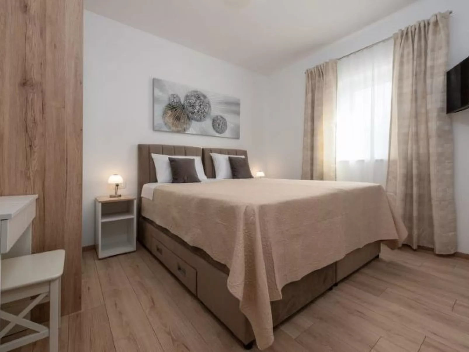 Villa Paloma with heated pool - Image-tags.info