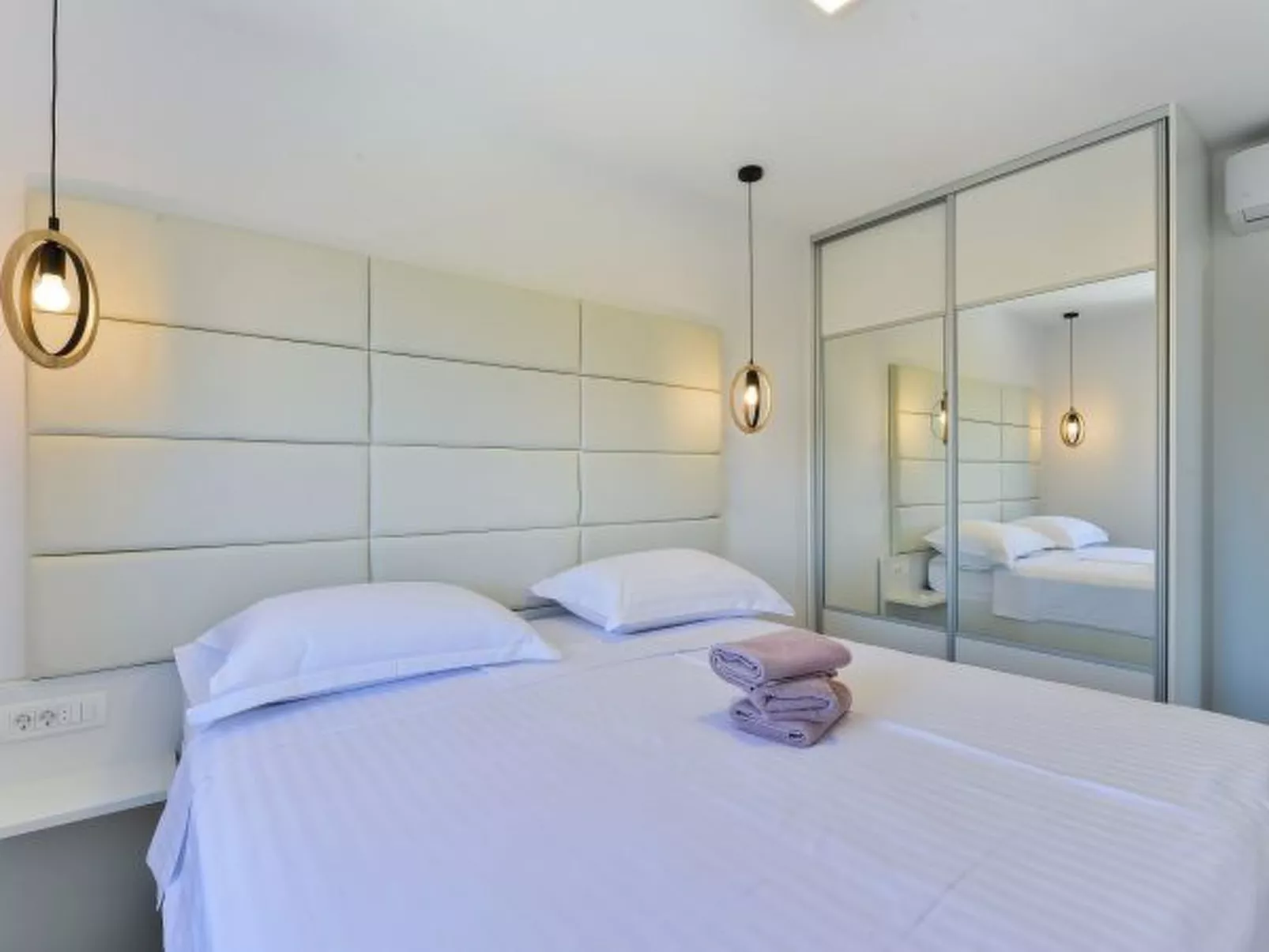 Villa Div with heated pool, Penthouse Apt. No.3 - Image-tags.info