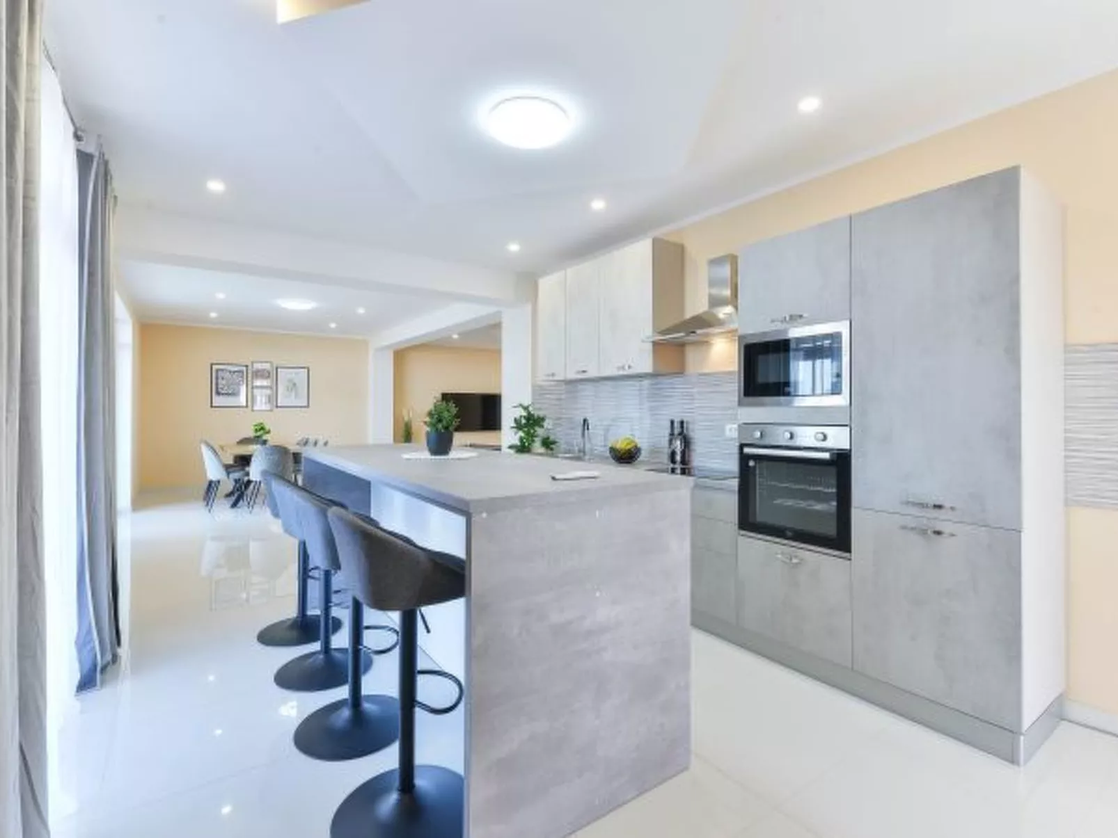 Apartment Holiday House Diana - Image-tags.info