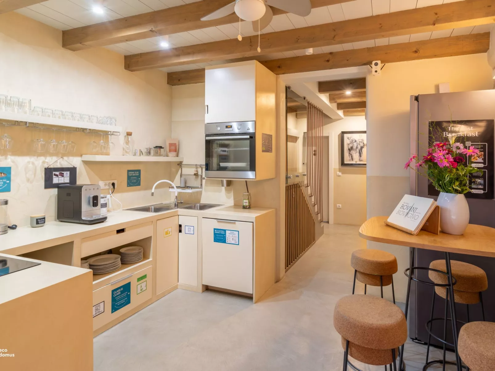 Pietra Pura - Inside