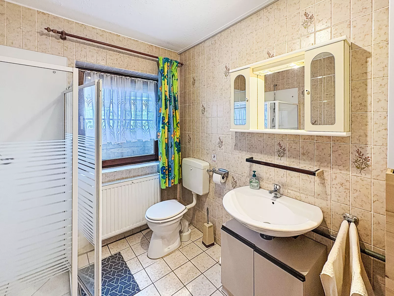 Am Hohen Bogen - Inside