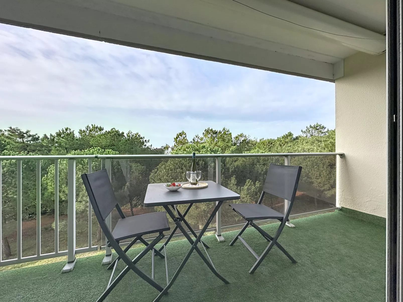 L'Ermitage - Draußen