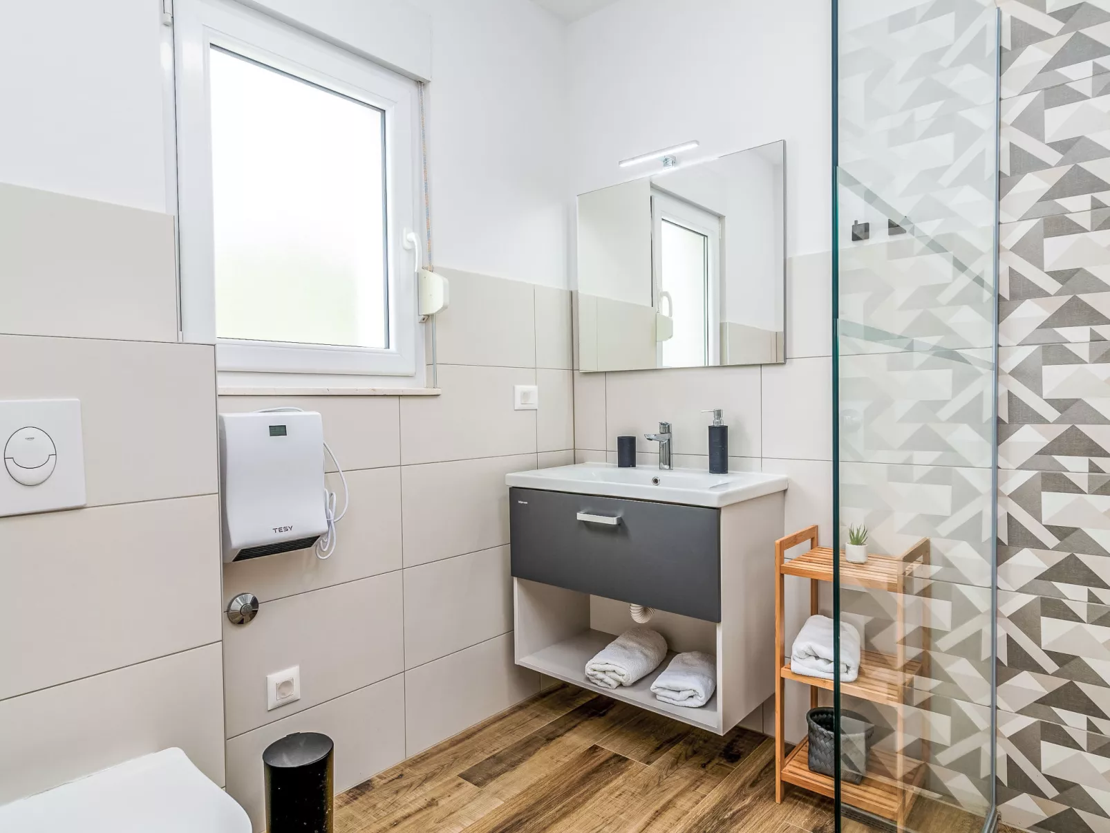 Ria with heated pool - Inside