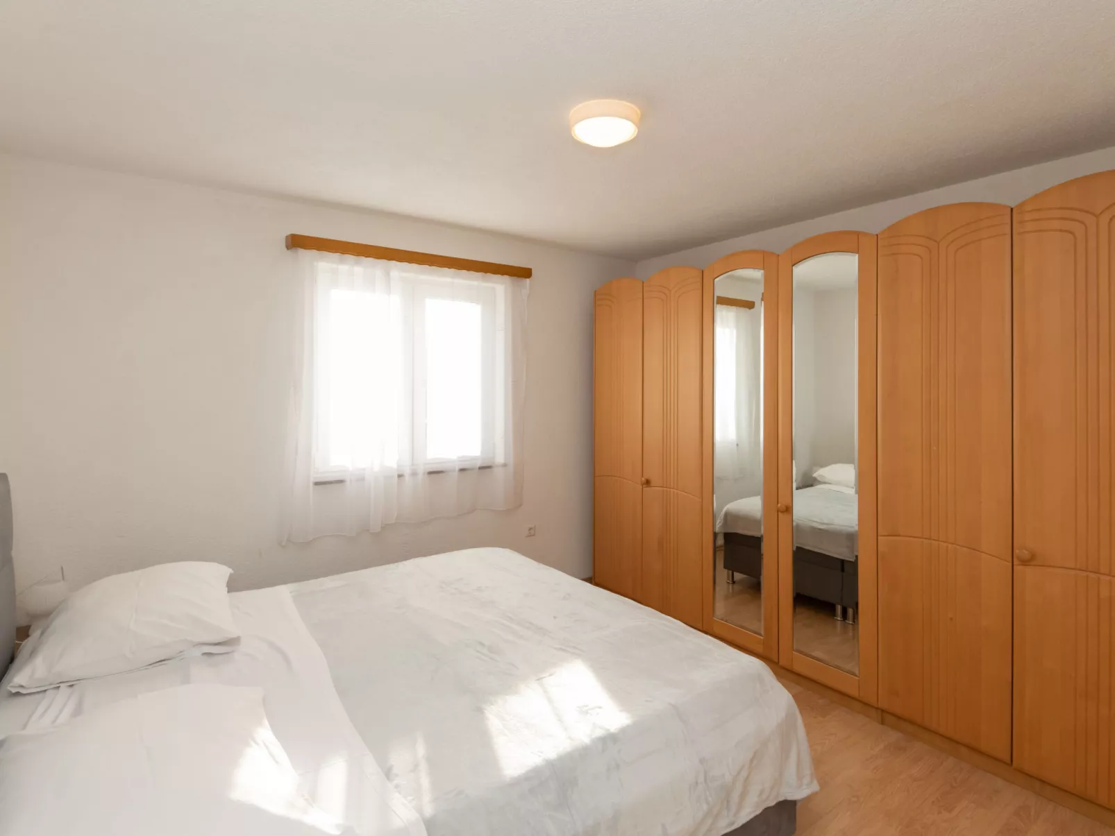 Matanovi dvori - Drinnen