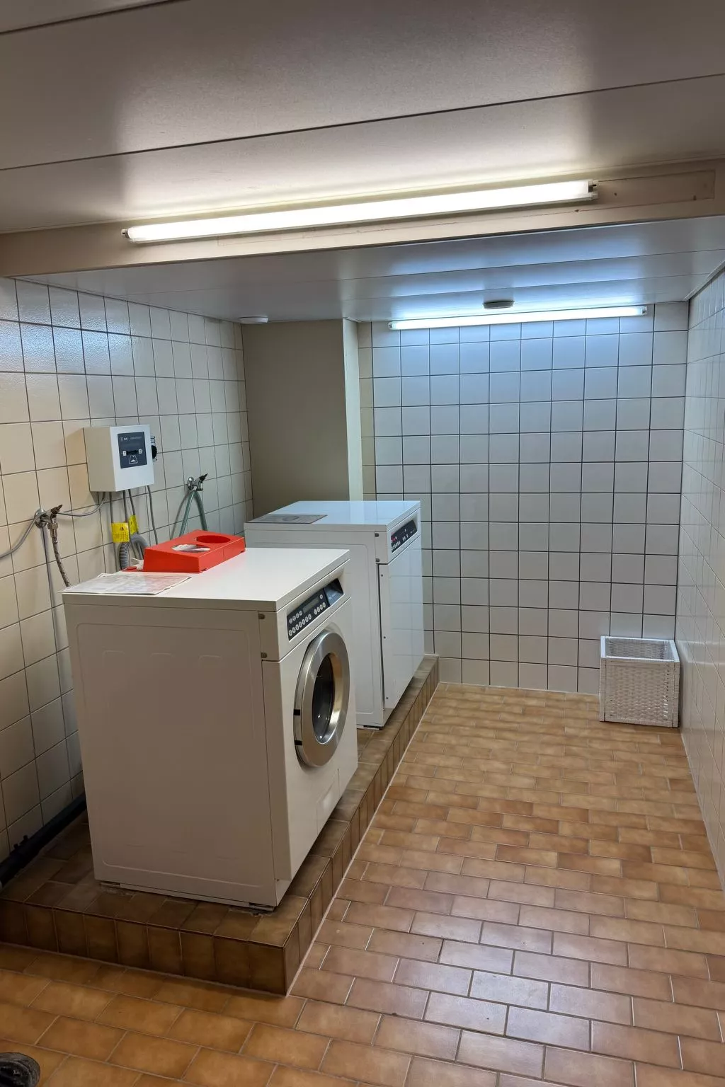 Studio im Zentrum, Schwimmbad und 400m von Skiliften entfernt - Dedans