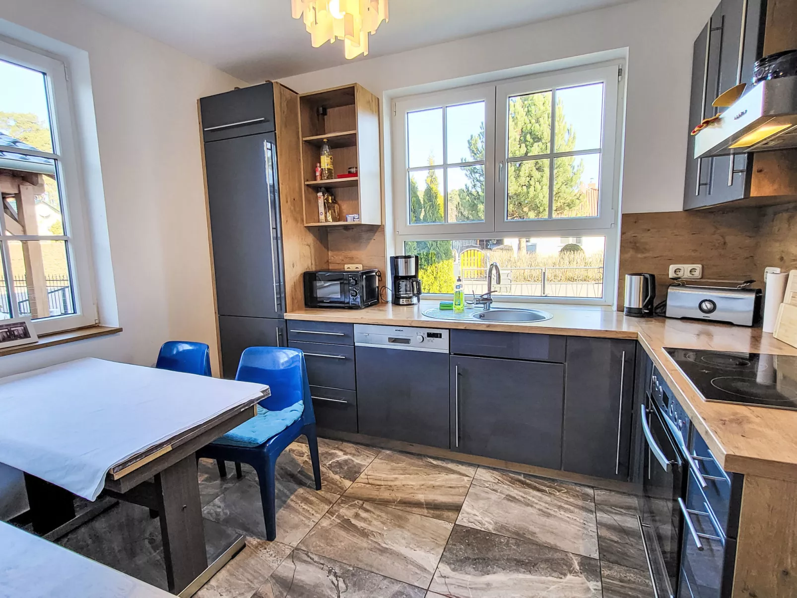 Kallinchen am Motzener See - Drinnen