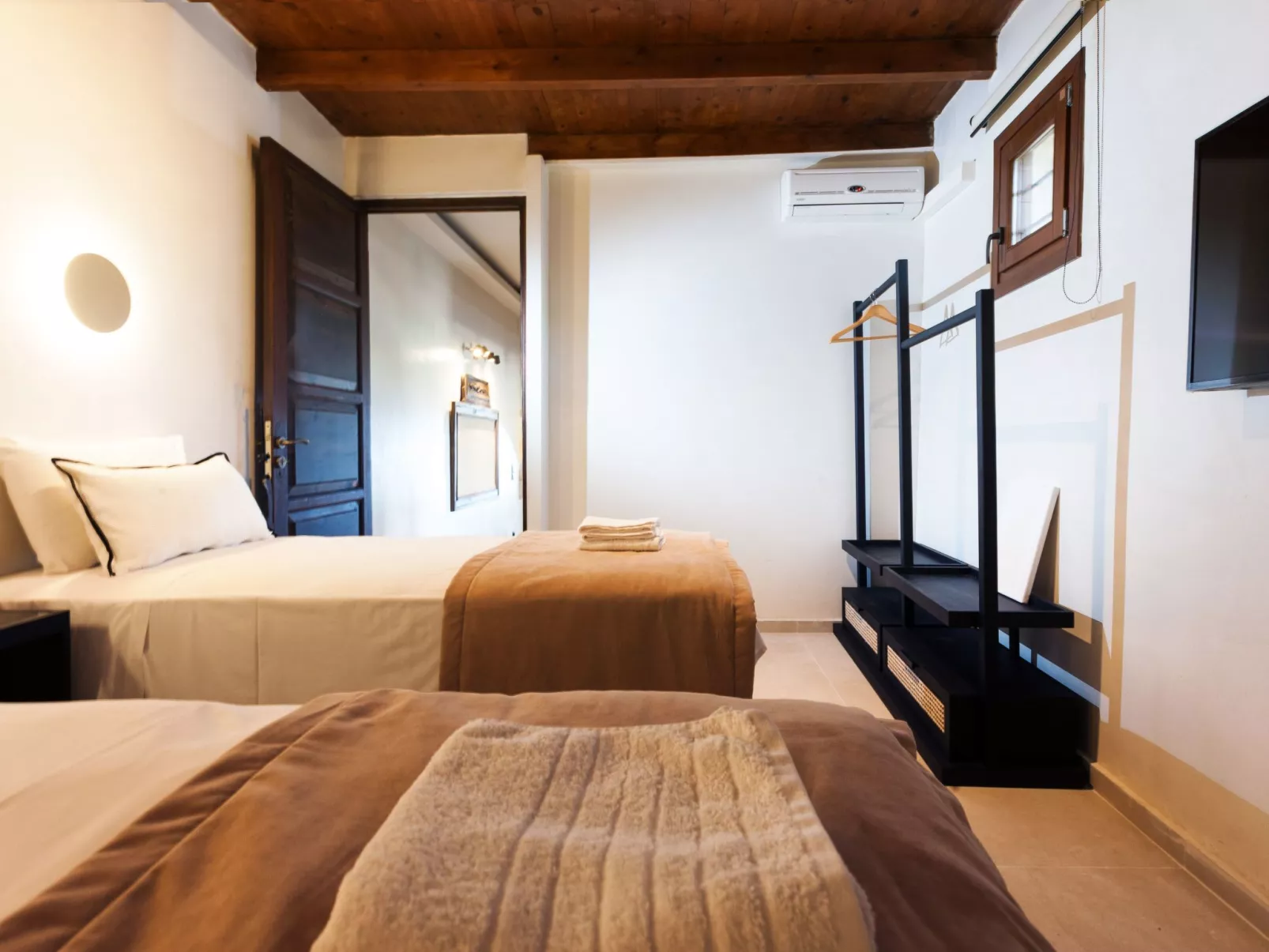 Ali Vafi's Villa - Beheizter Jacuzzi und Innenpool - Inside