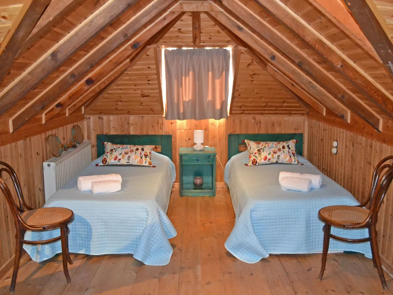 Anwesen mit Garten, Grill und Terrasse - Image-tags.info