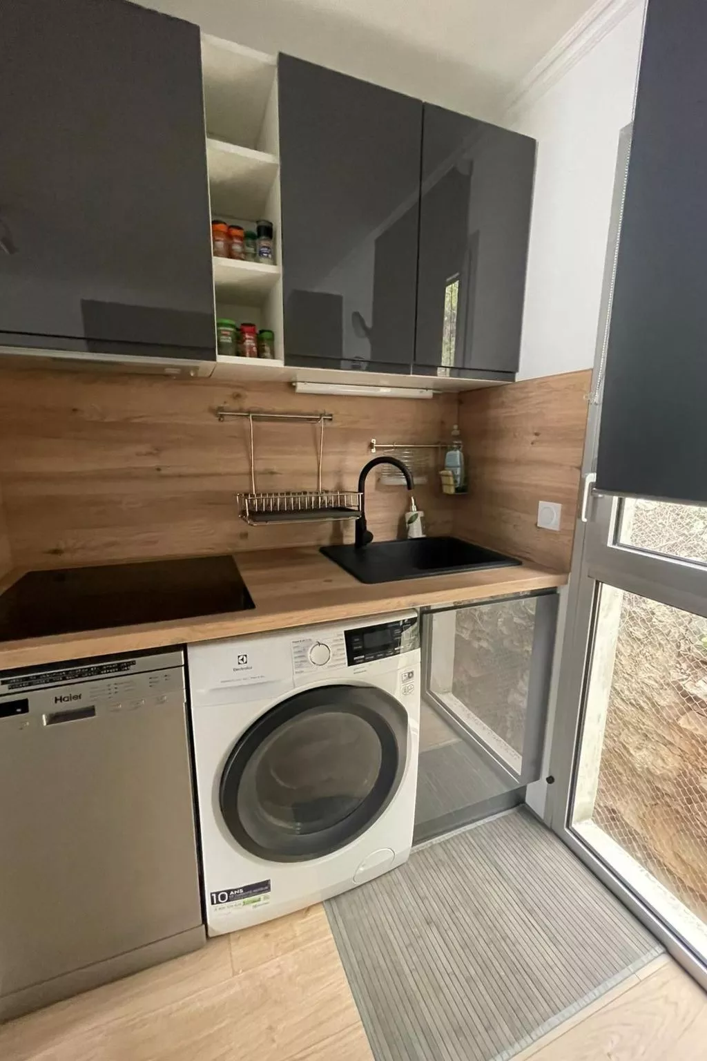 Mit Pool Infinity - Drinnen