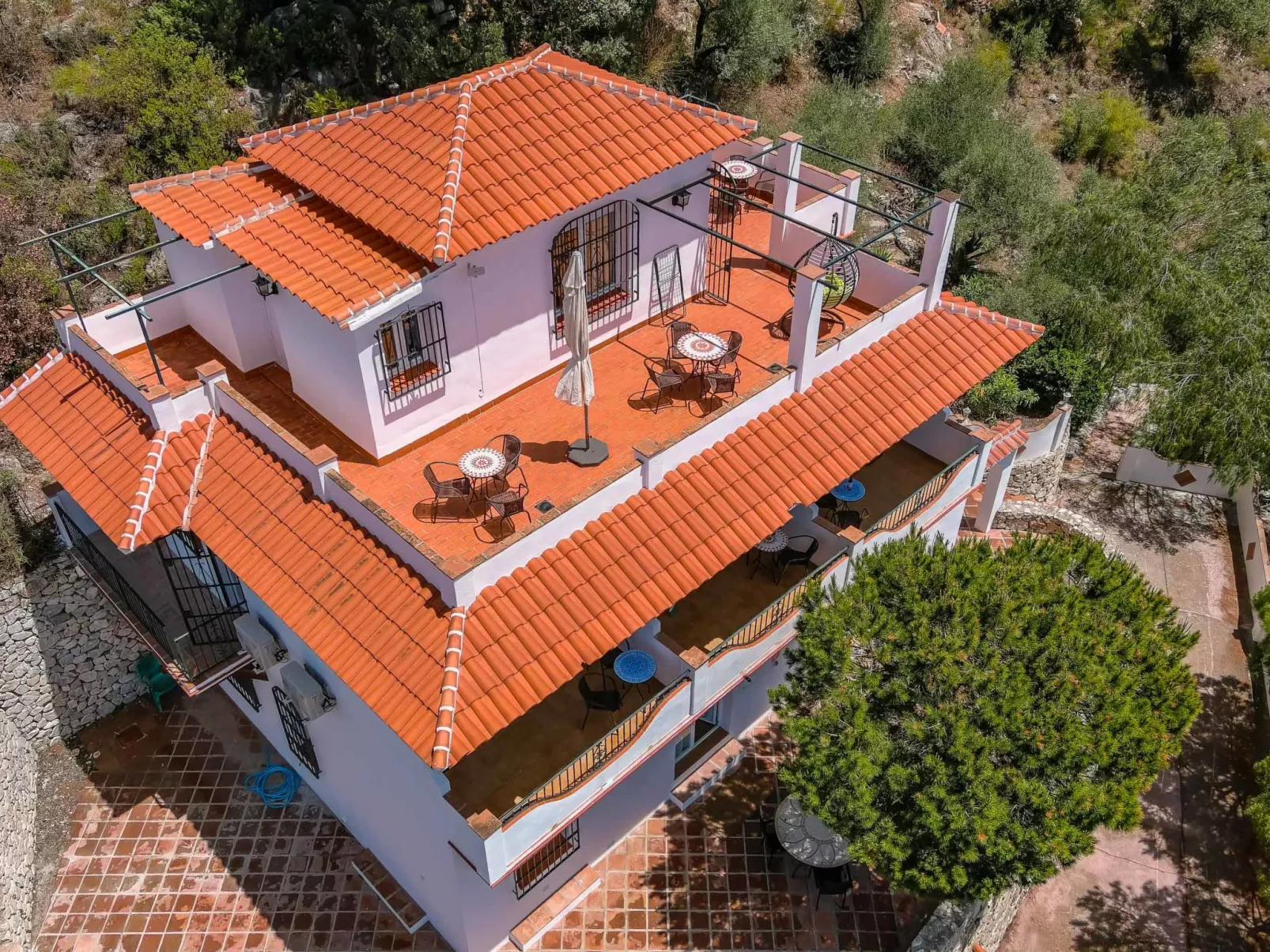 Hacienda Competa - Inside