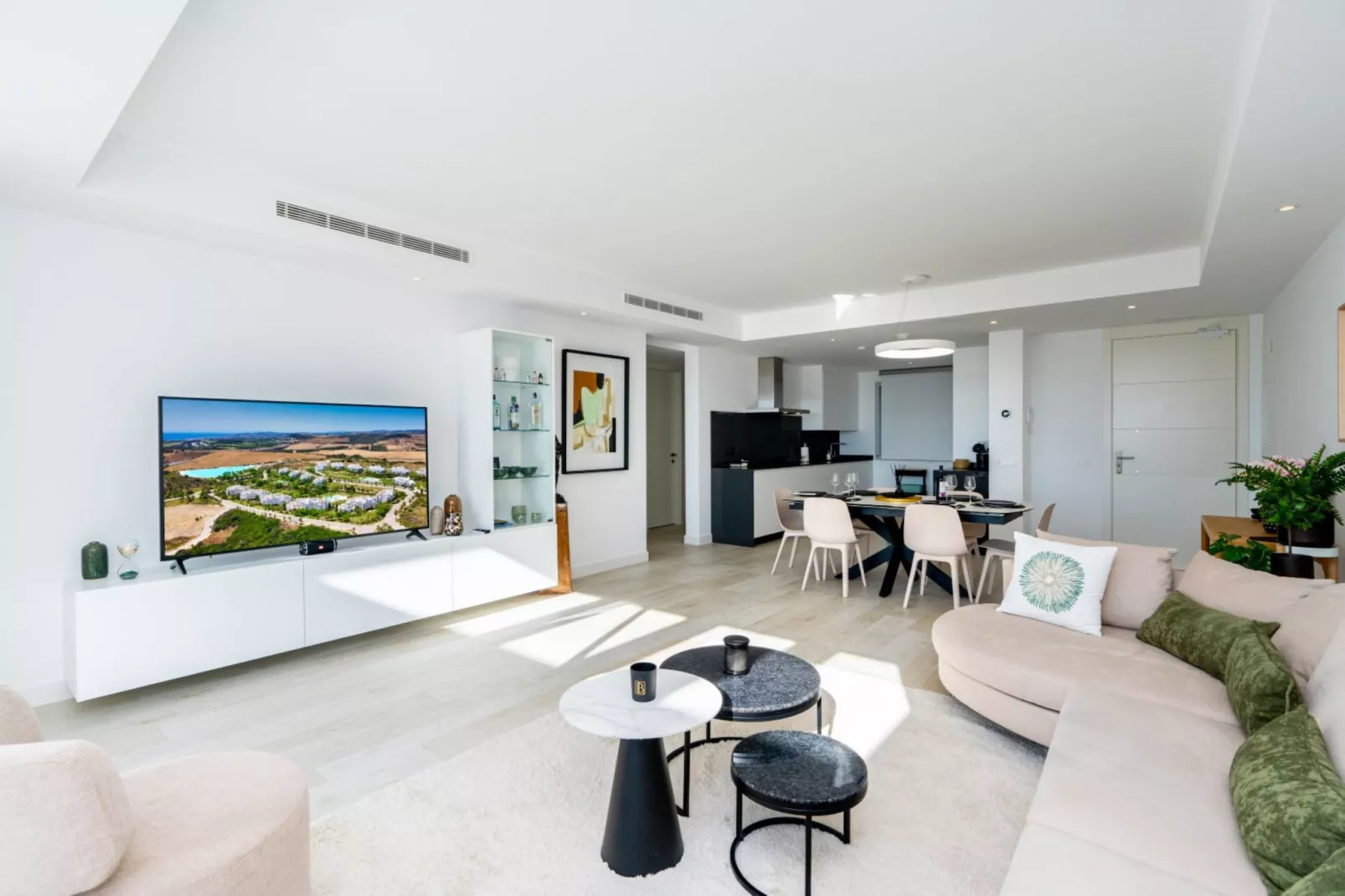 Stylish 2-Bed Apartment | Alcazaba Lagoon (1713) - Salon