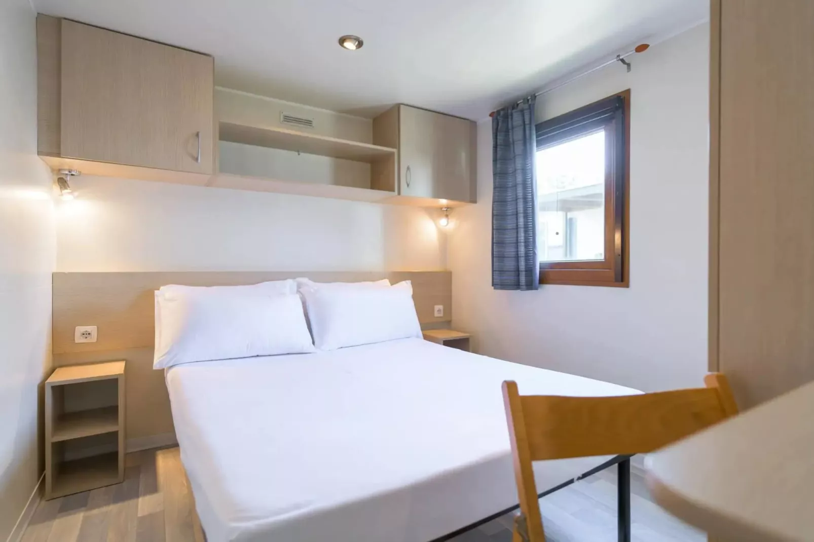 Camping Fontanelle  - Mobile Home Standard Plus - Schlafzimmer