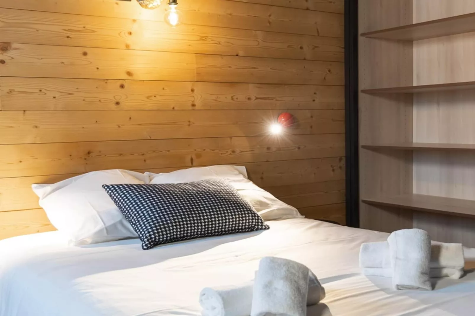 Le Cristal Lodge-RD2S - Bedroom
