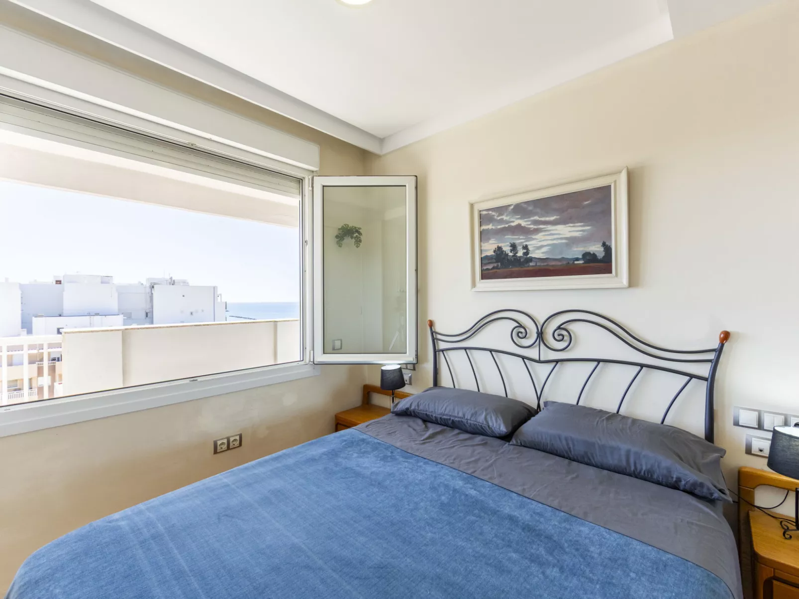 Vista Playa Zapillo - Drinnen