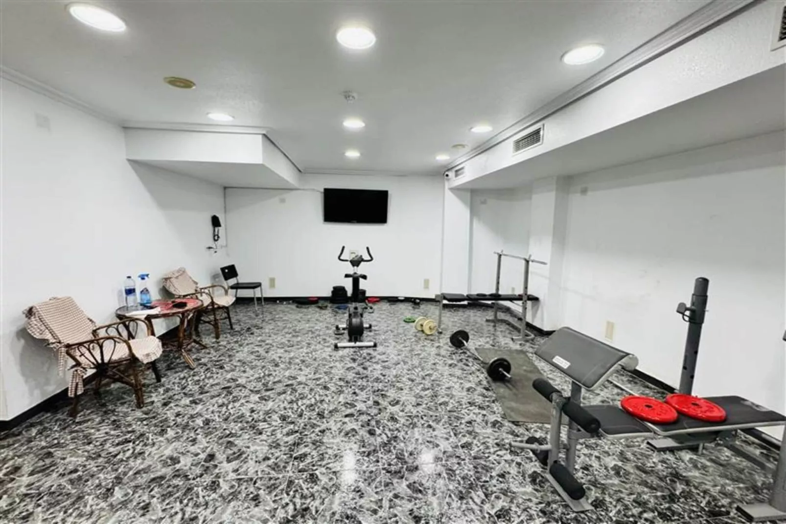 Double Room - Fitnessraum