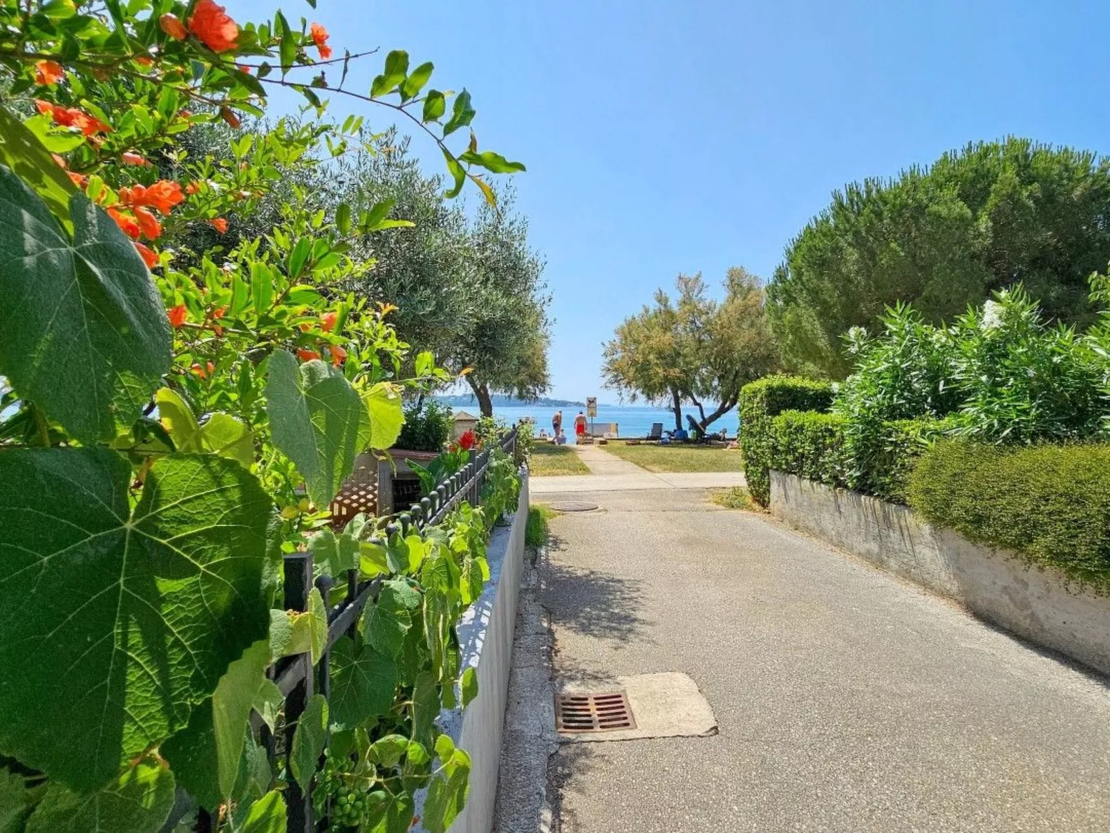 Wohnung "Pintar 1" mit Blick auf das Wasser - Draußen