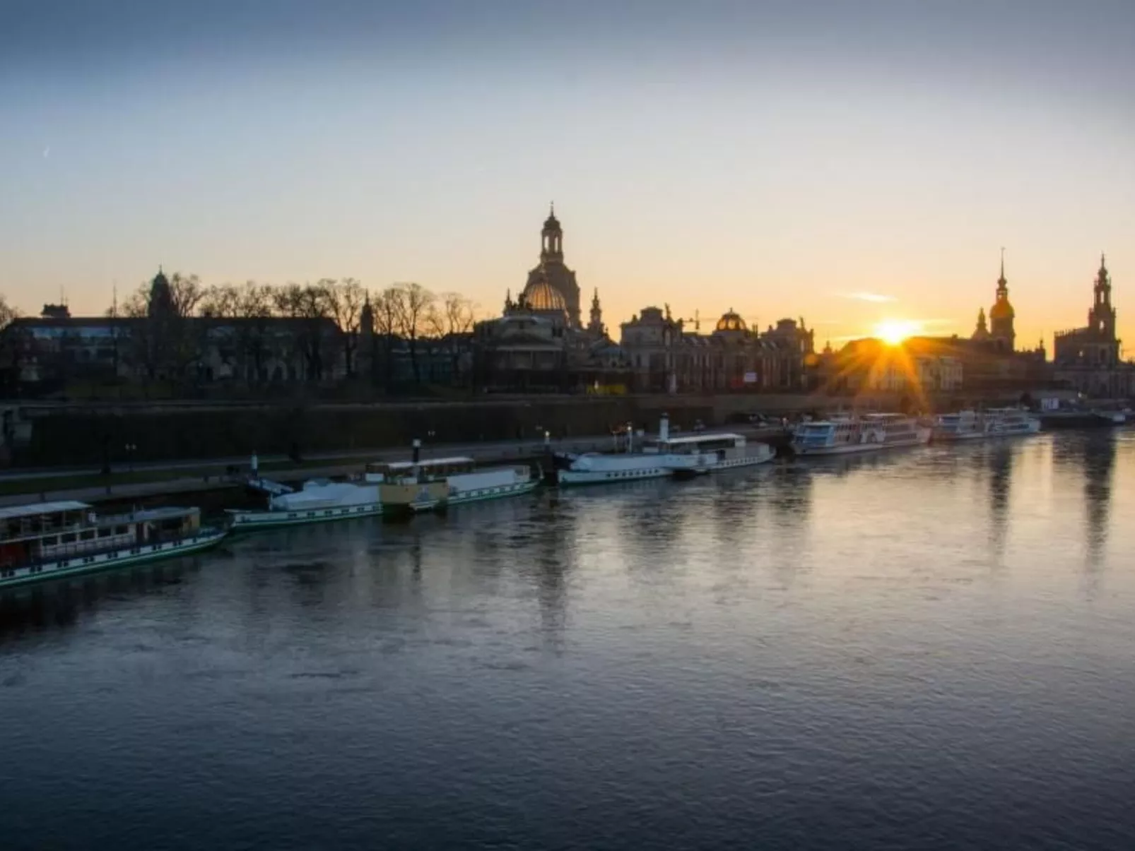 Apfeltraum - Outside