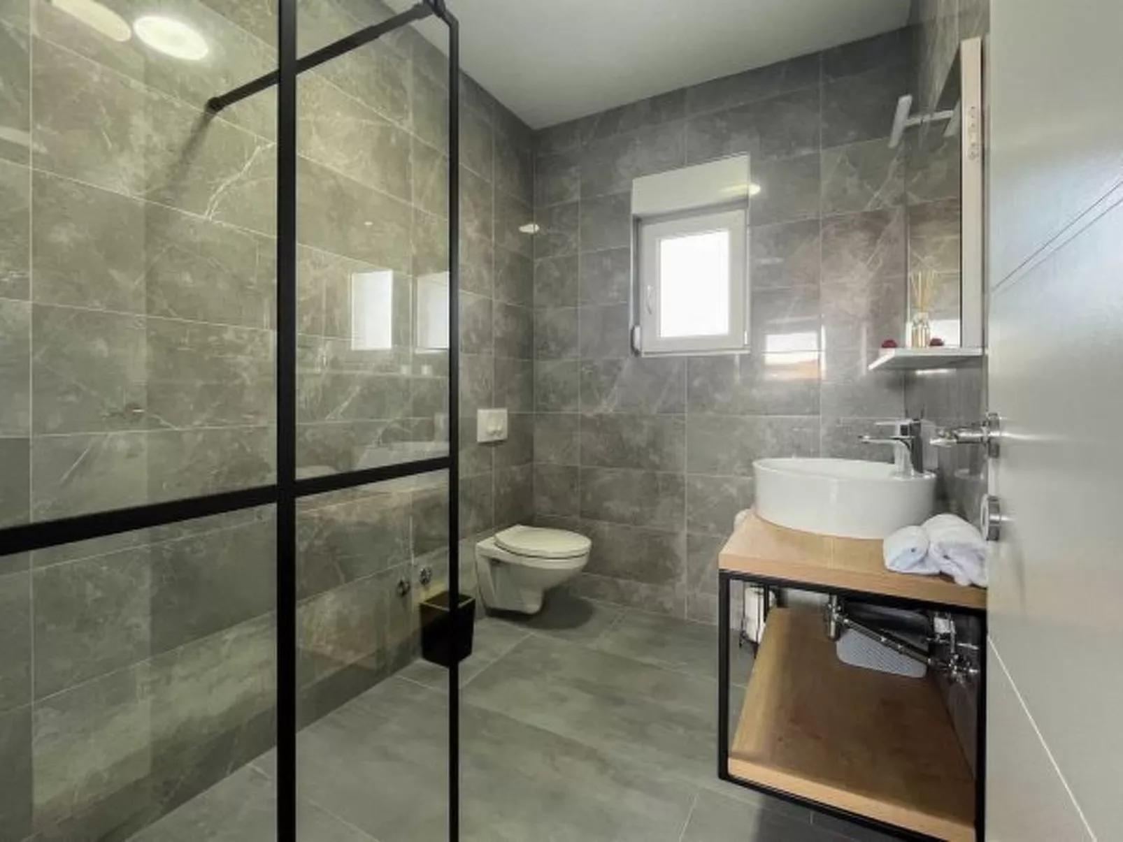 Villa Ela with heated pool - Image-tags.info