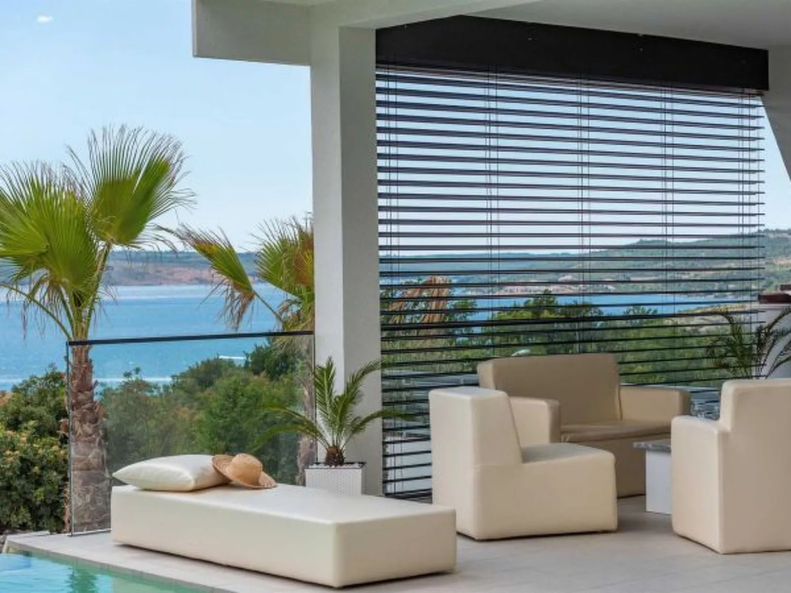 Luxury Villa Michele with infinity pool - Image-tags.info