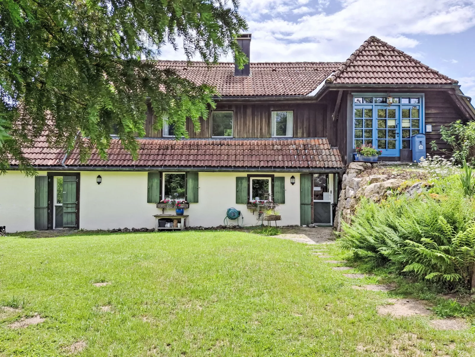 Schwarzwaldhof mit Pool & Sauna - Draußen