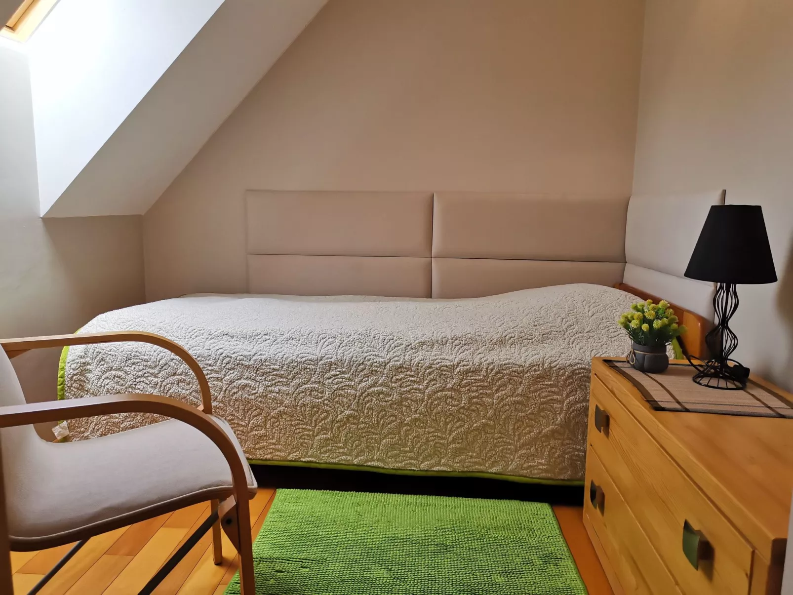 In den Bergen, Villa mit Panoramaterrasse - Image-tags.info