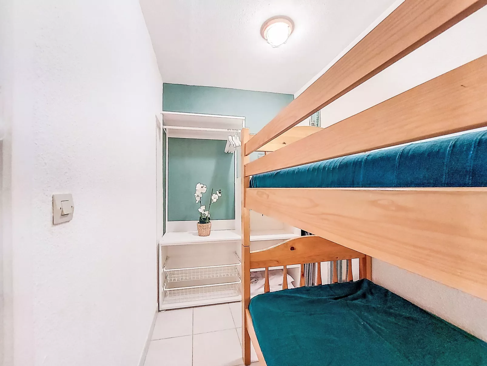 Cap de Mer - Drinnen