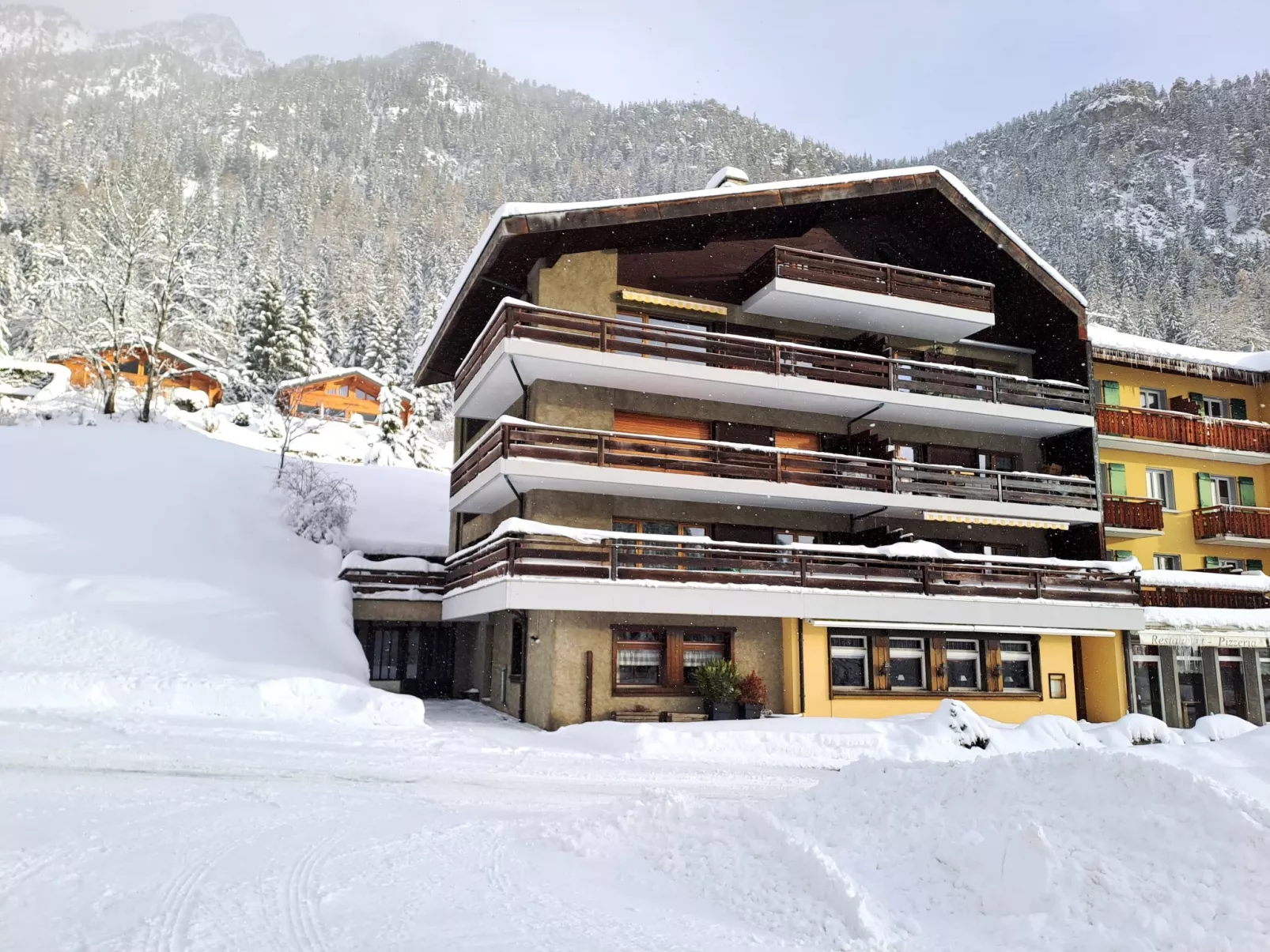 Le Sporting - Draußen