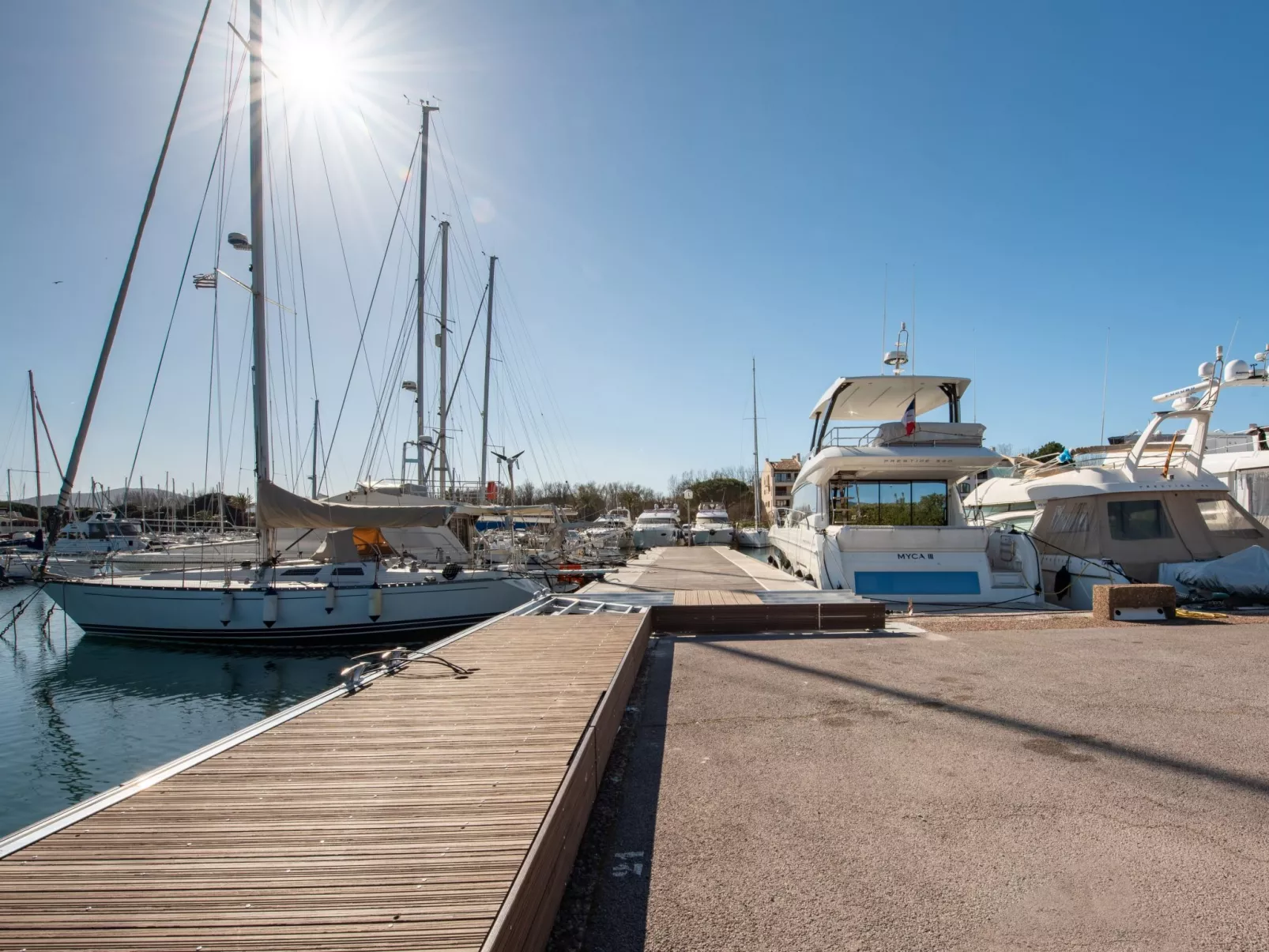 Les Cascadelles - Outside