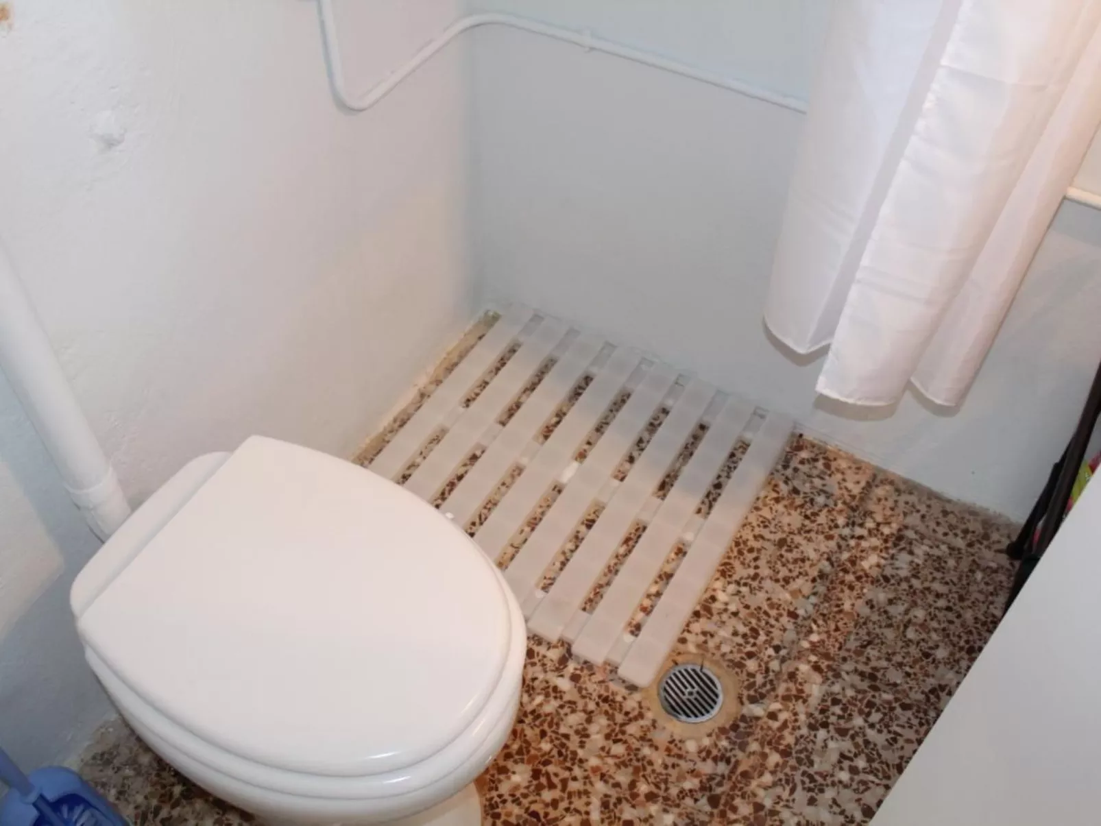 Schönes Surfercottage mit herrlichem Garten - Drinnen