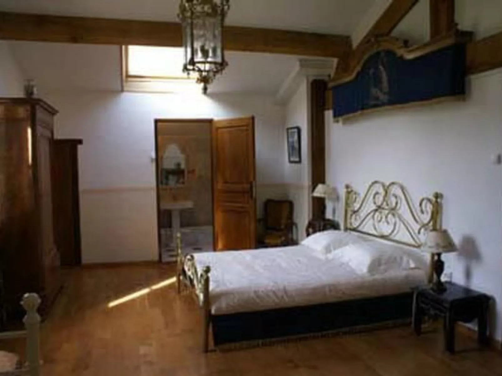 In Le Châtelet-Sur-Meuse mit Grill, Garten und Terrasse - Image-tags.info