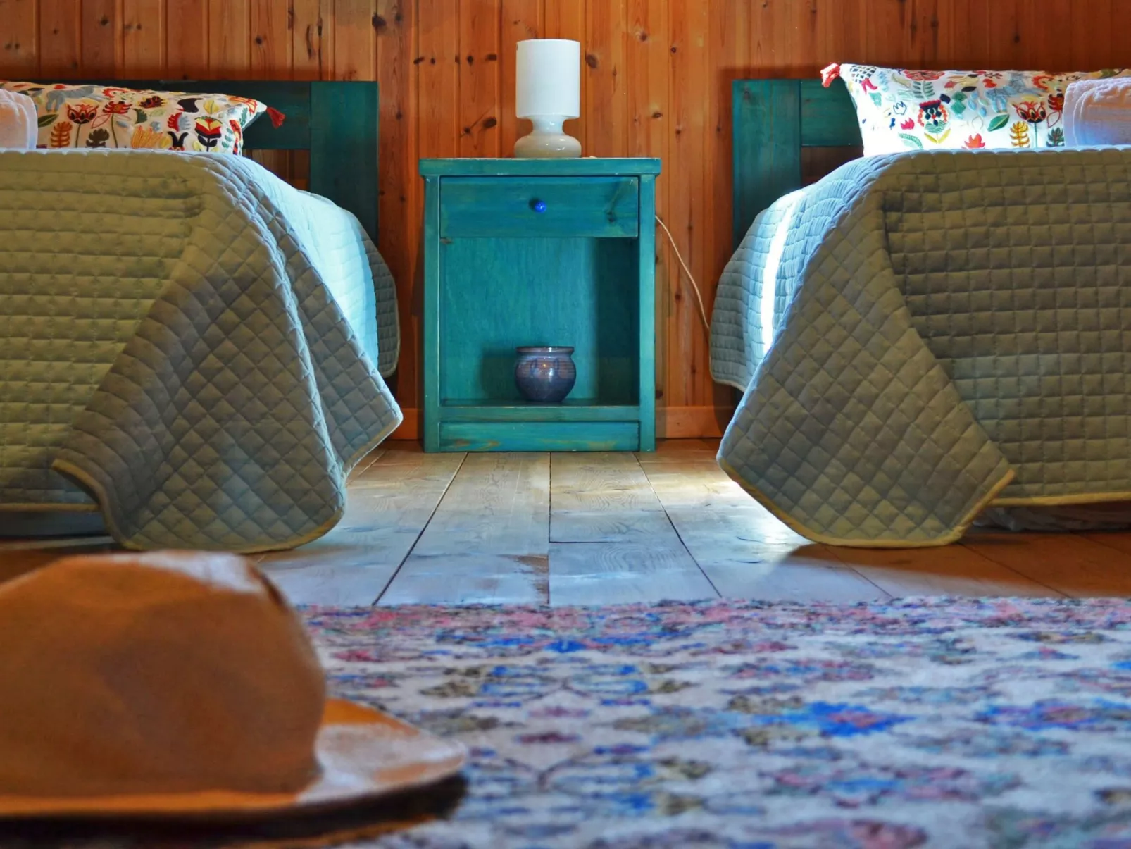 Anwesen mit Garten, Grill und Terrasse - Drinnen