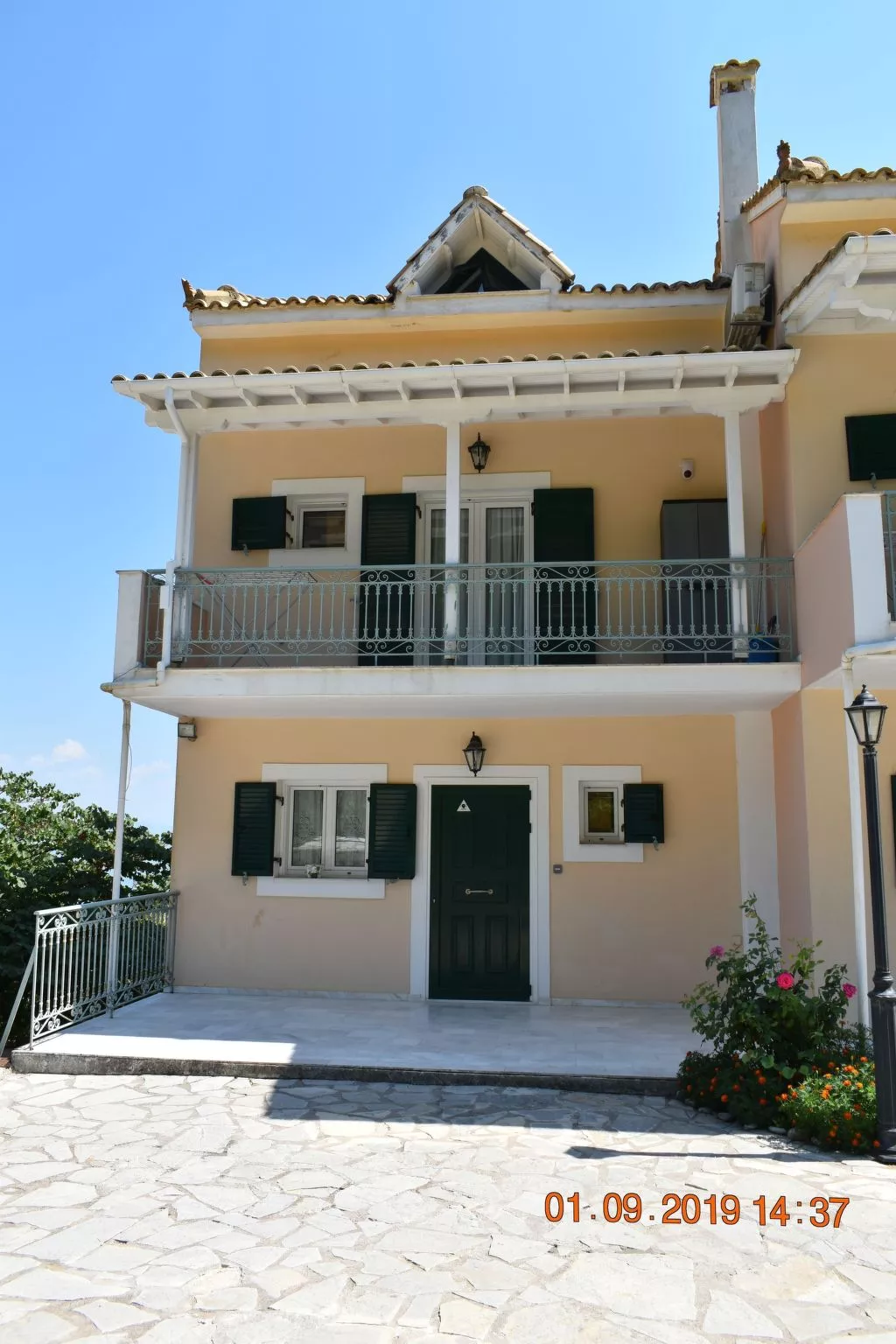 Sommer Dafnopanagia Luxusstudio Ourania - Outside