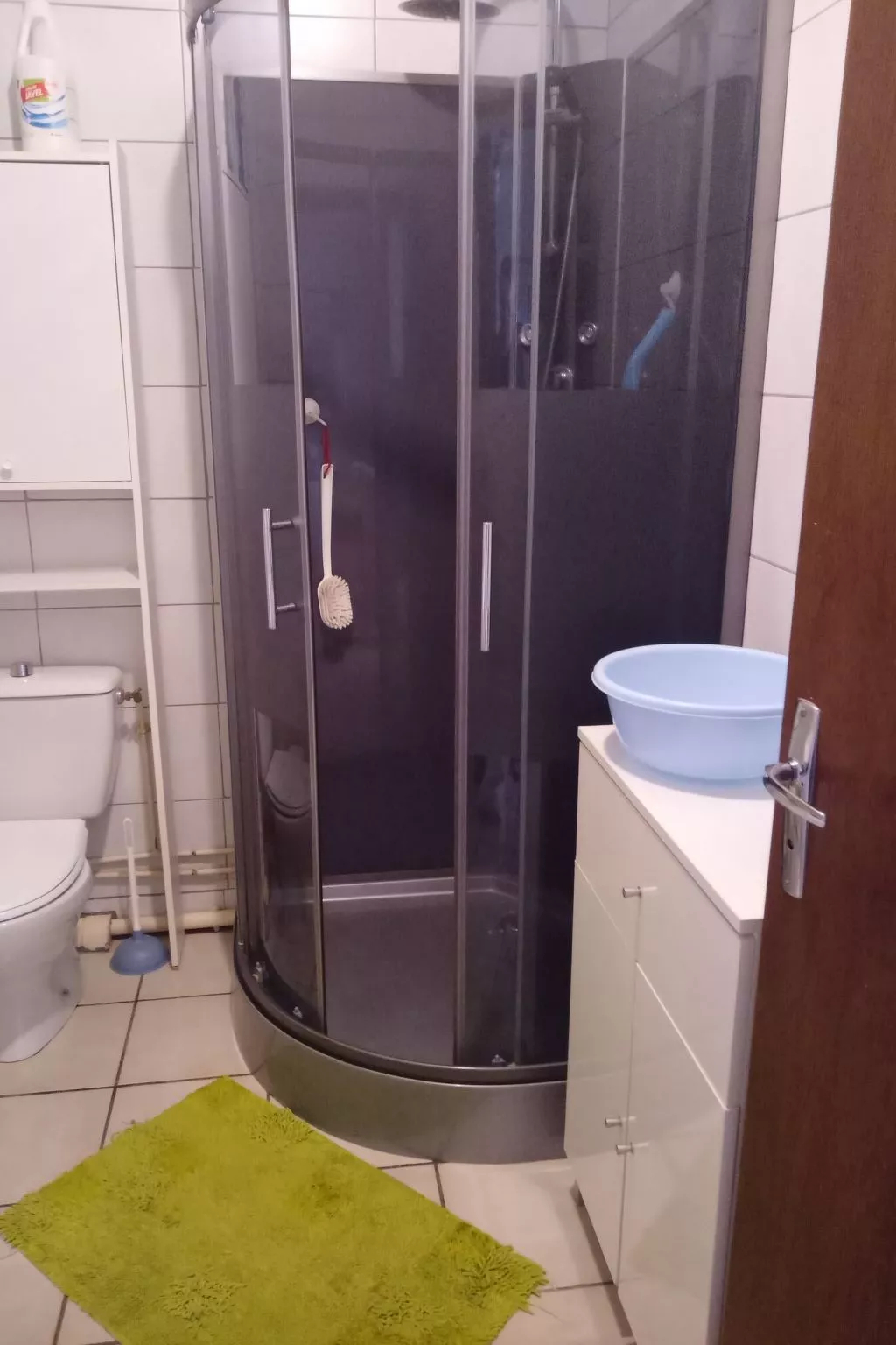 Vermietet schöne Wohnung 1 bis 6 Personen - Drinnen