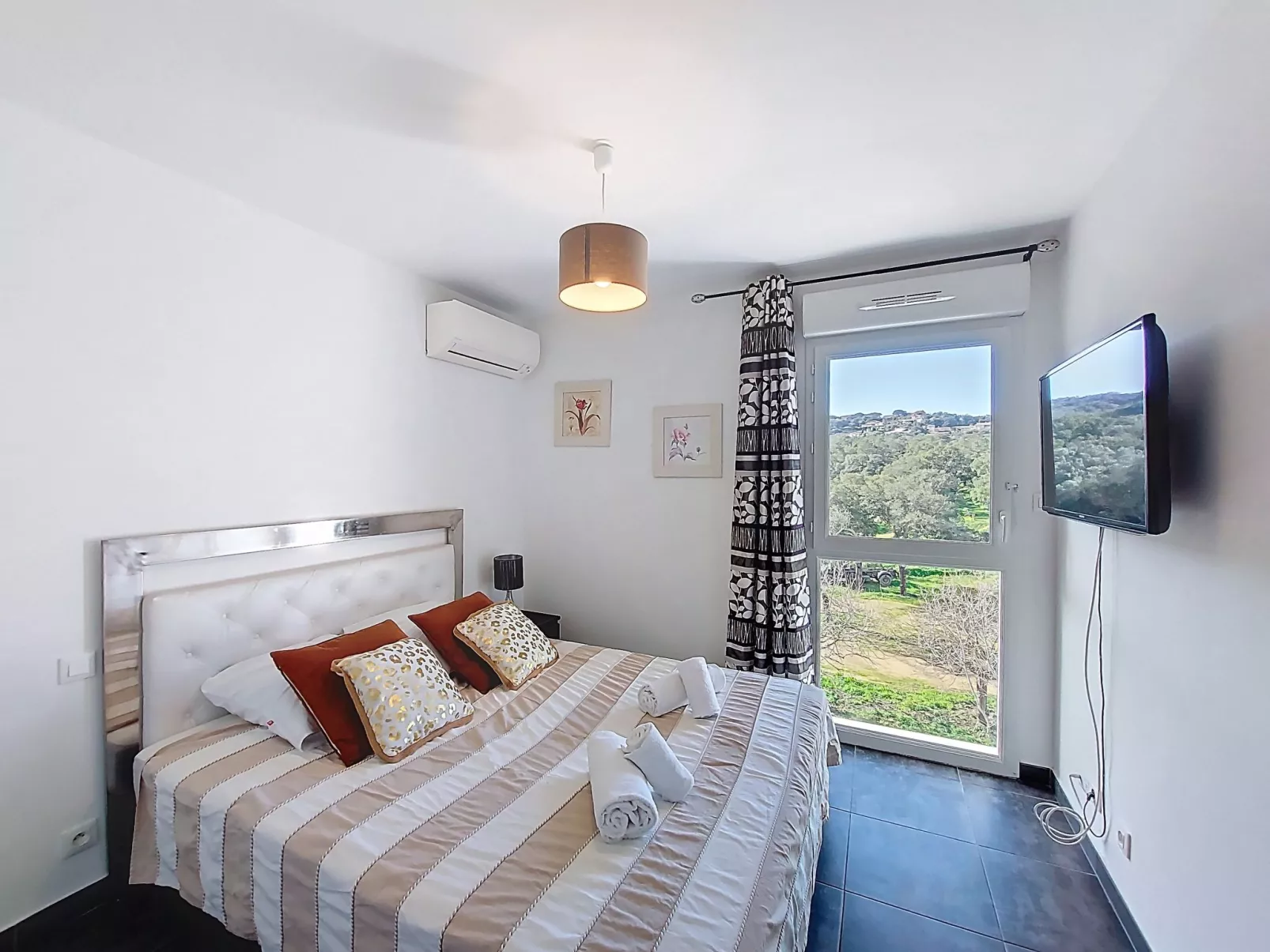 La Boétie - Drinnen