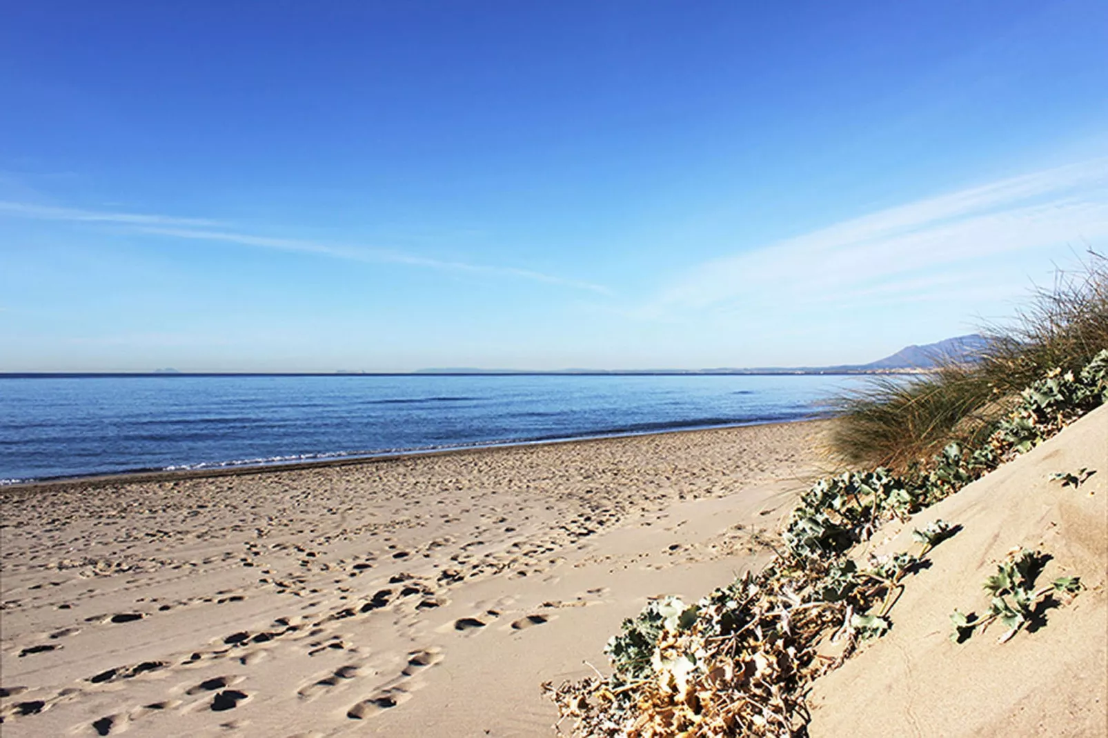 1100 - BEACH FRONT VILLA - Gebiete Sommer 1 km