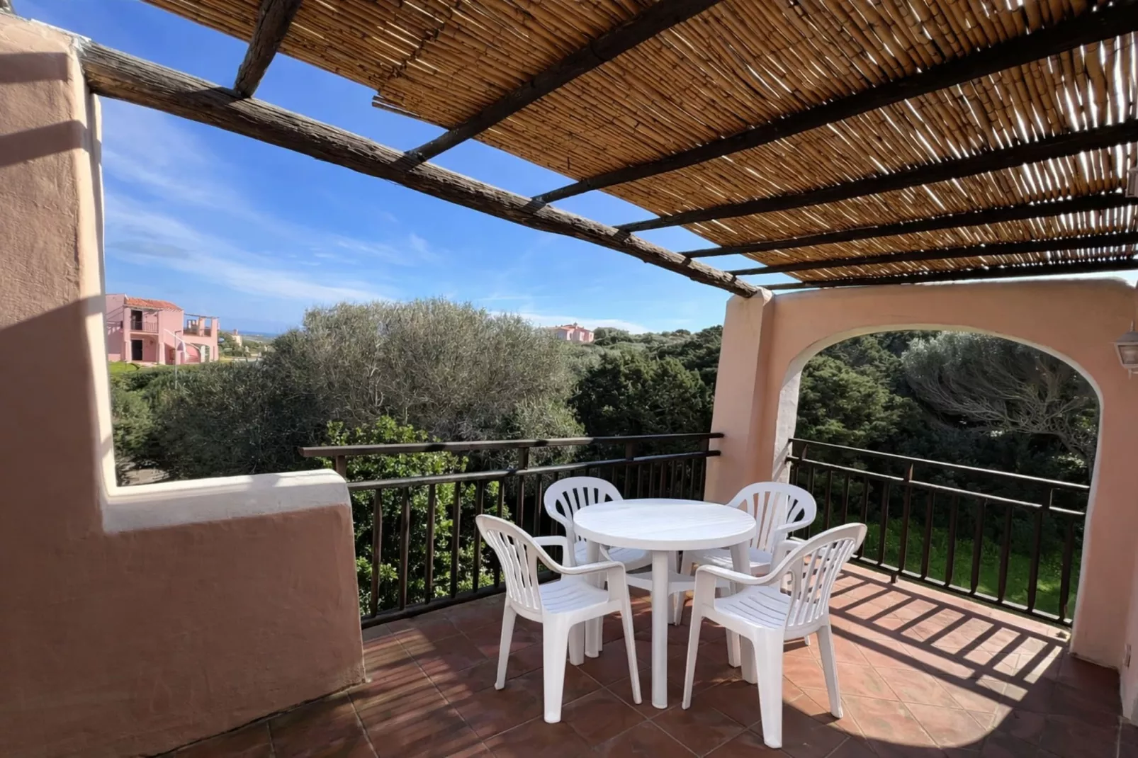 Il Mirto - View in summer