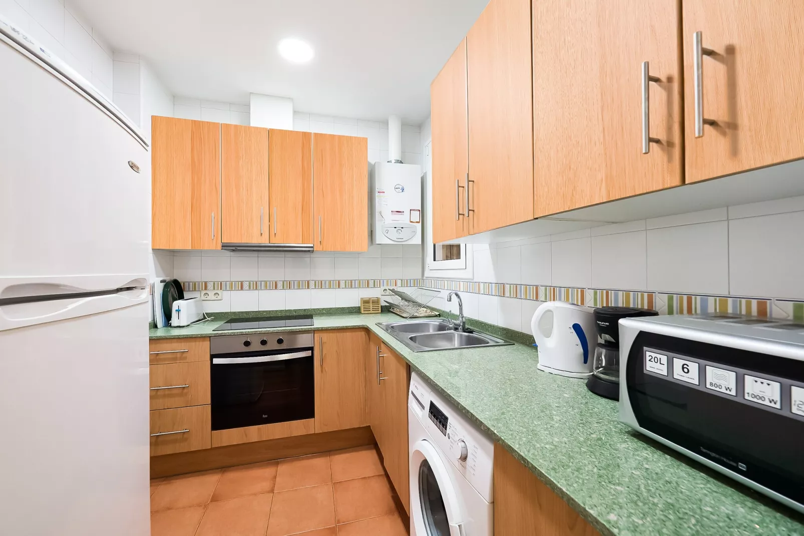 Rambla Paris Apartment - Kitchen