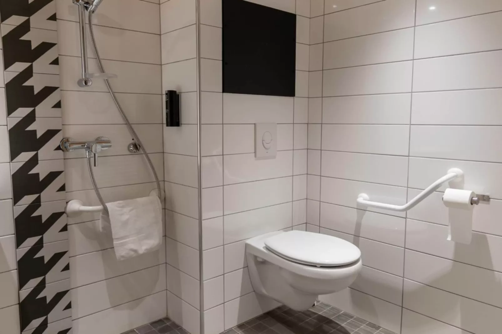 Le Cristal Lodge-RD2S - Bathroom