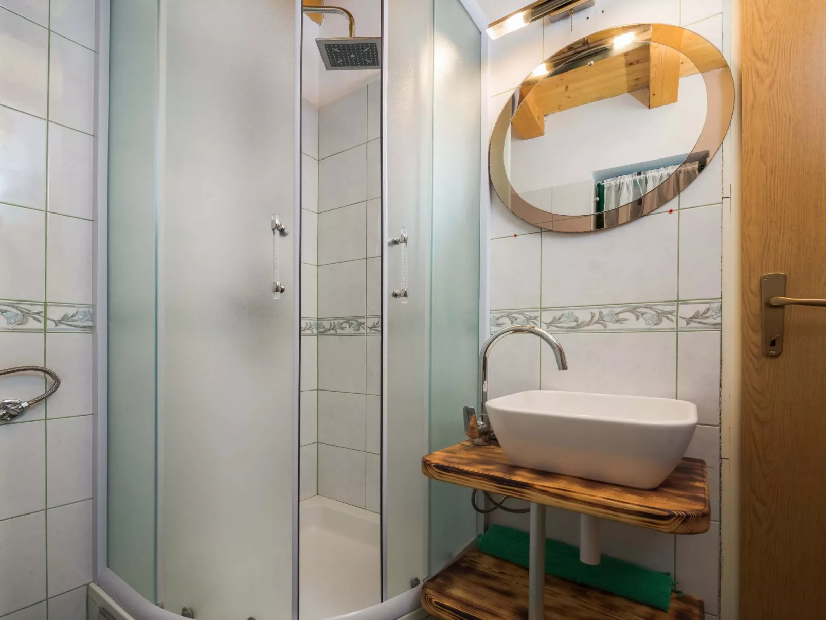 Villa Mystic Woods mit Pool - Inside