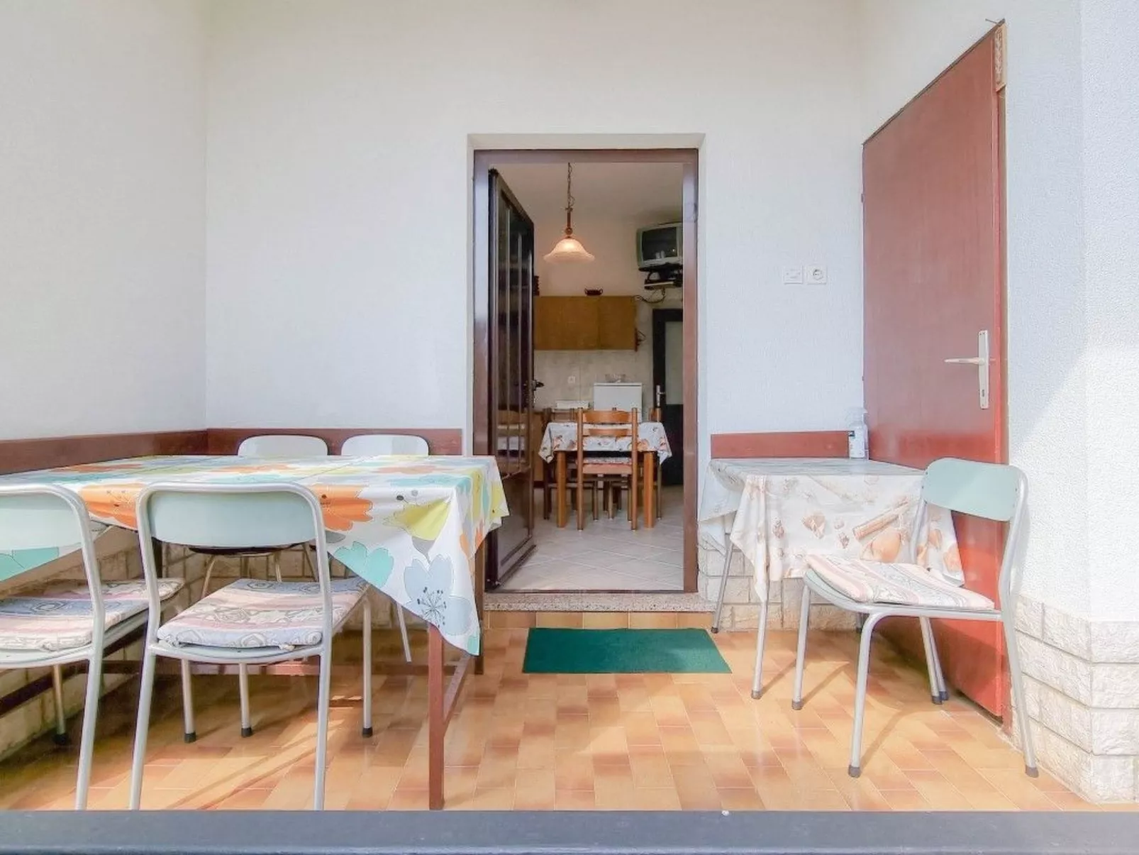 Für 5 Personen ca. 70 m&sup2; in Novigrad, Adriaküste Kroatien (Westküste von I - Dedans