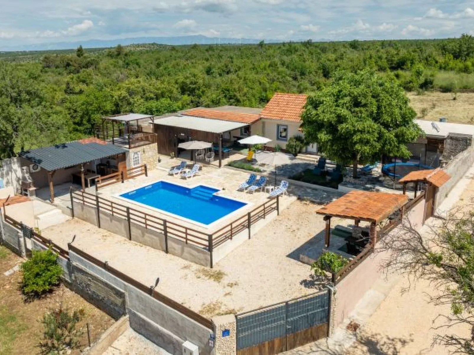 Holiday Home Burgija - Image-tags.info