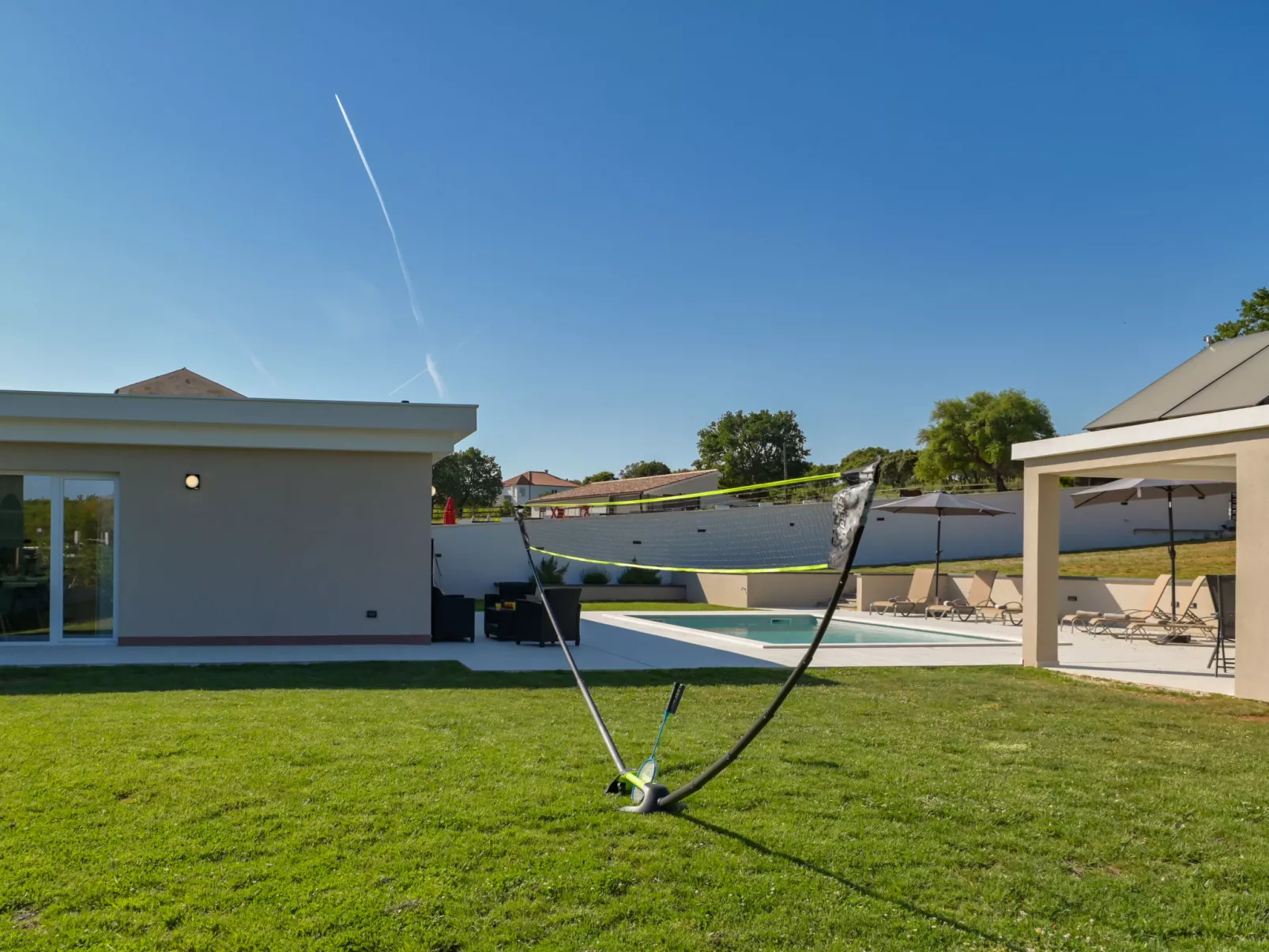 Montevernal - Draußen