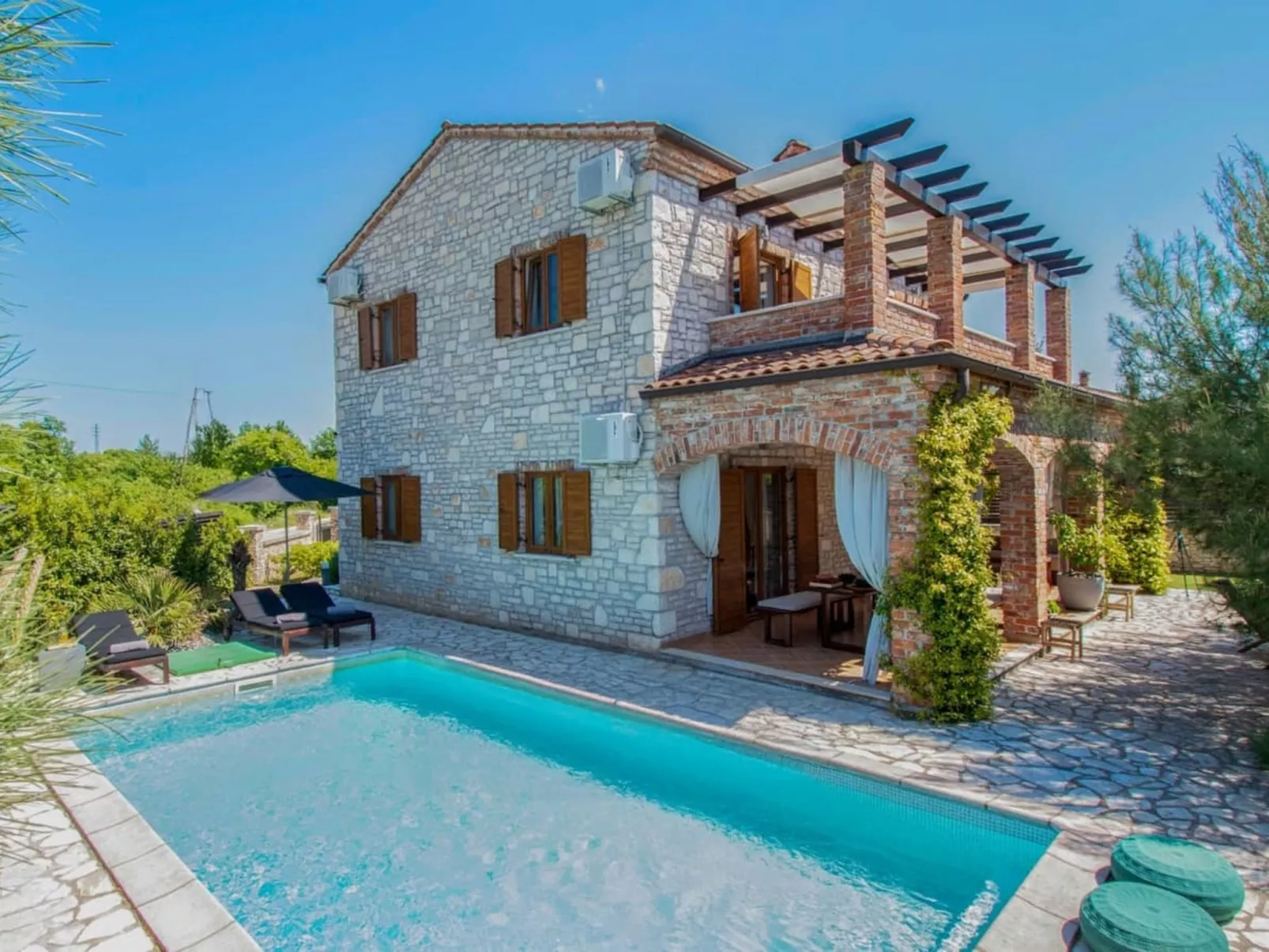 Istrian Oasis - Draußen