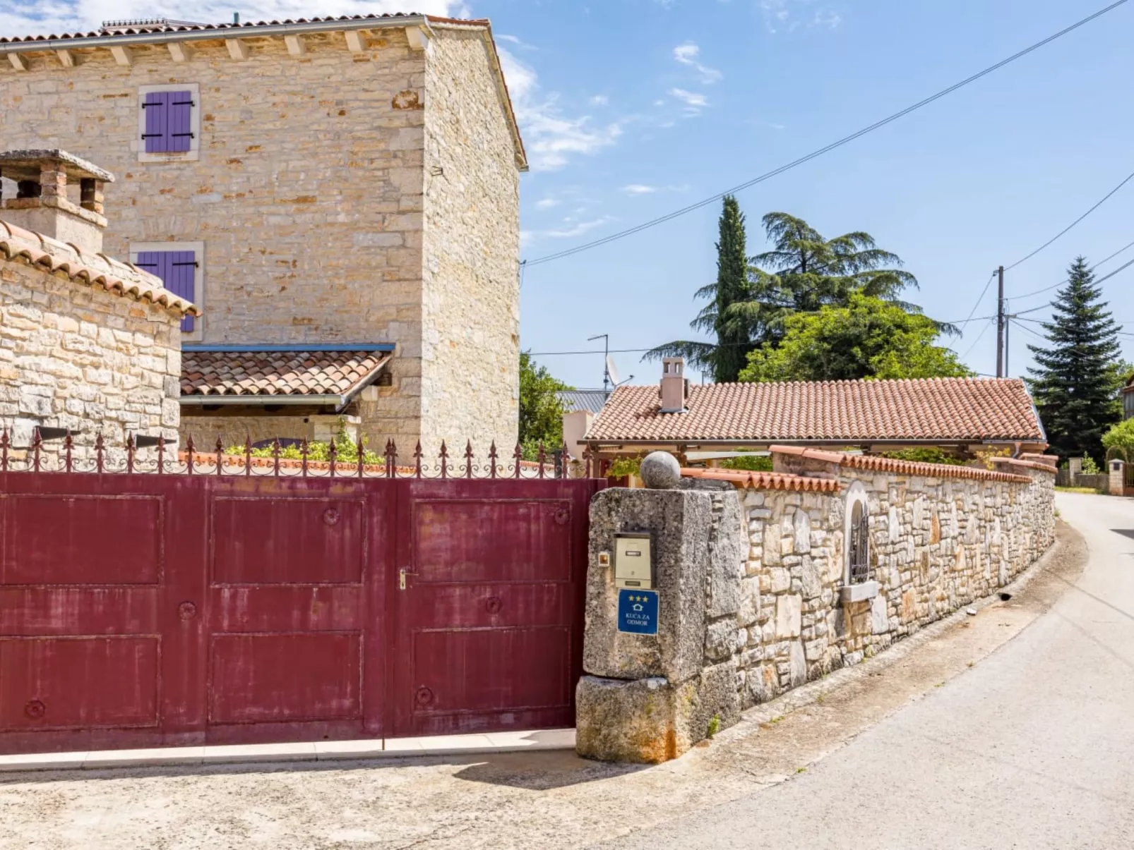 Villa Diana - Draußen