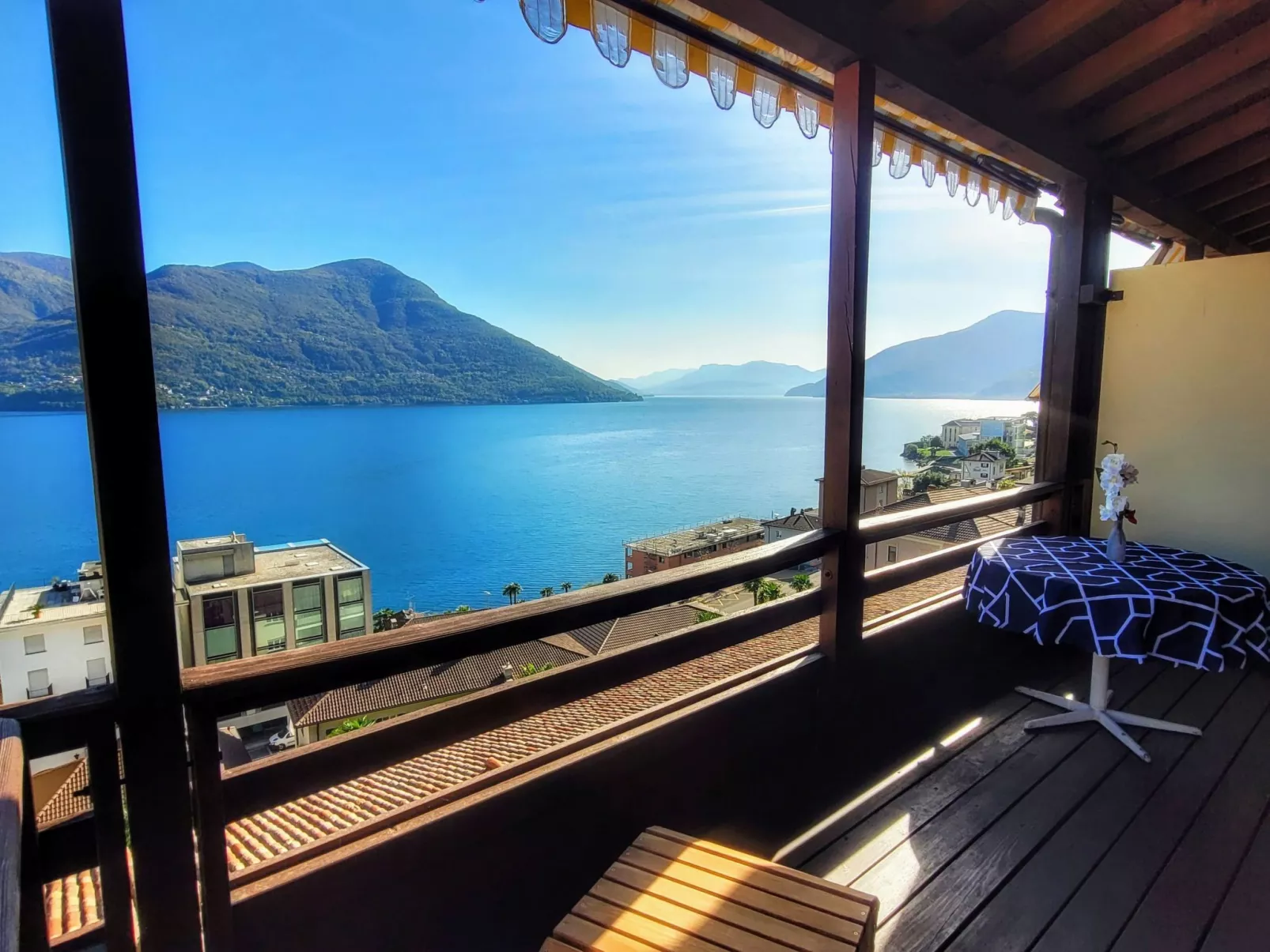 Mit Bergblick - Outside