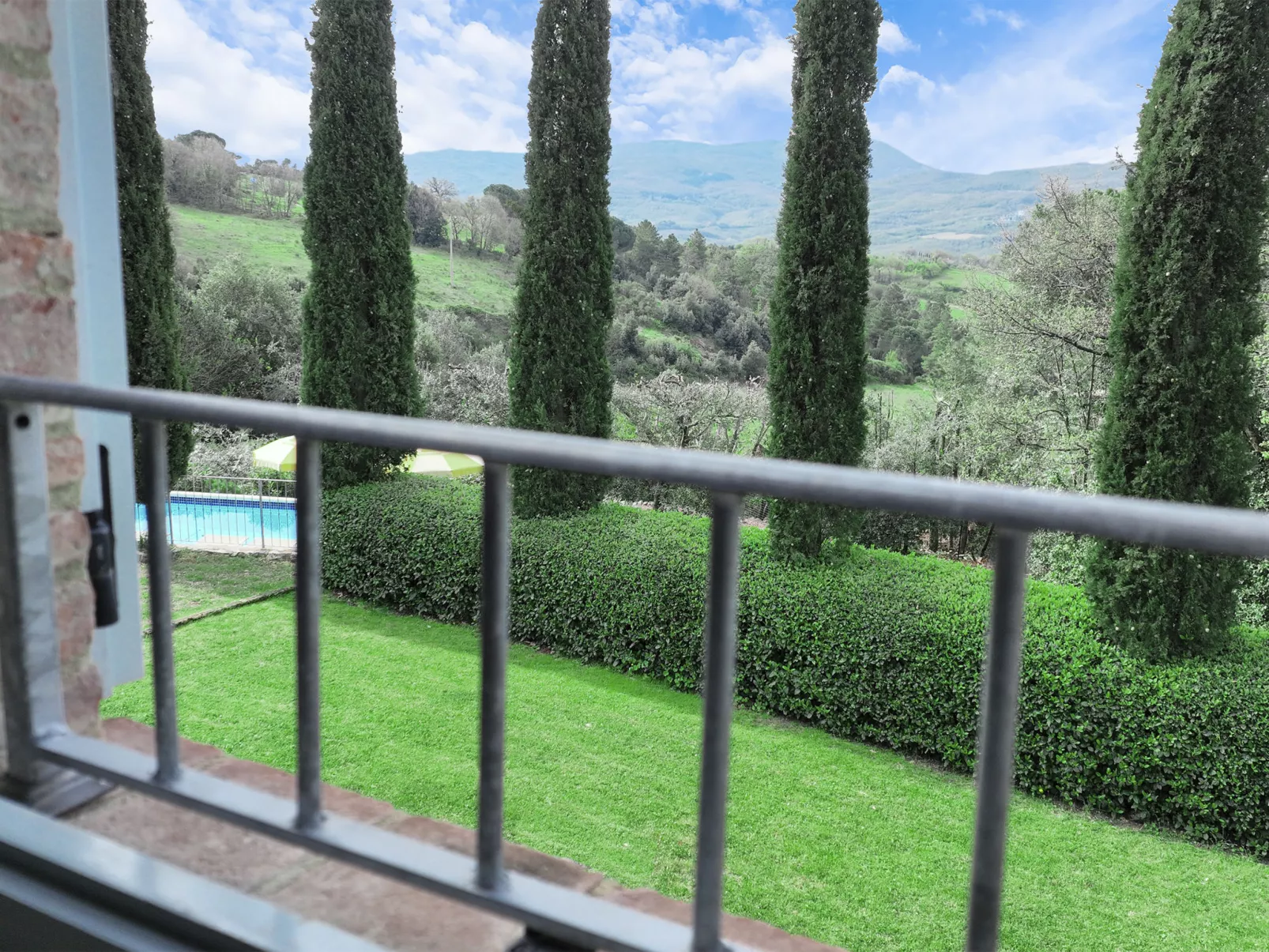 In Montecastelli Pisano mit beheiztem Whirlpool - Dehors