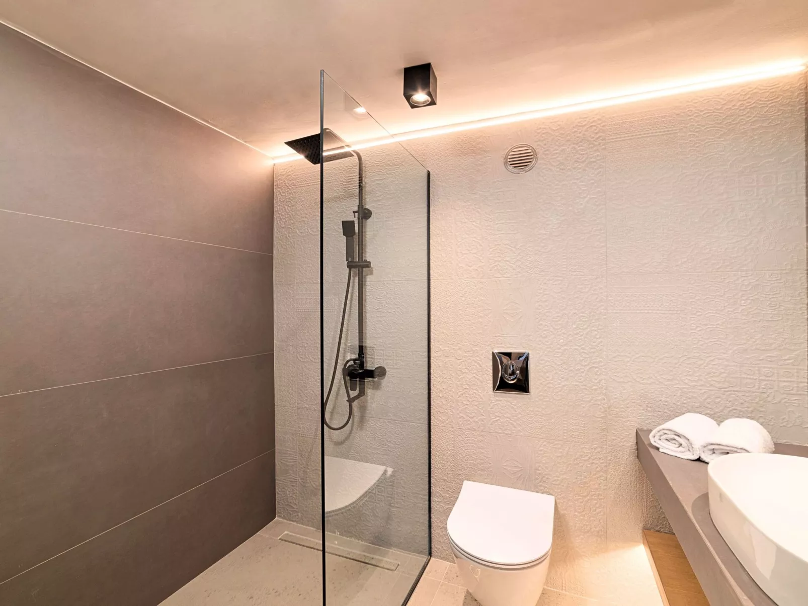 Für 22 Personen in Kalo Chorio, Kreta (Ost-Kreta) - Drinnen