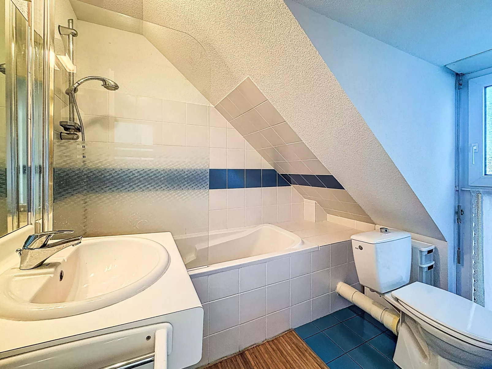 Clos de Kerallan - Inside